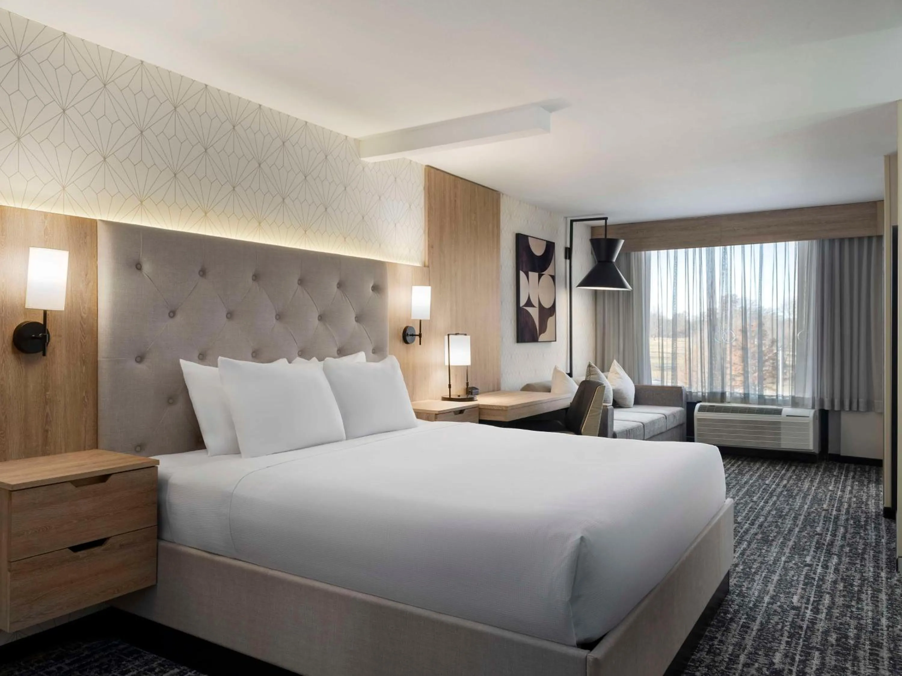 Bedroom, Bed in Hyatt Place Kansas City/Overland Park/Metcalf