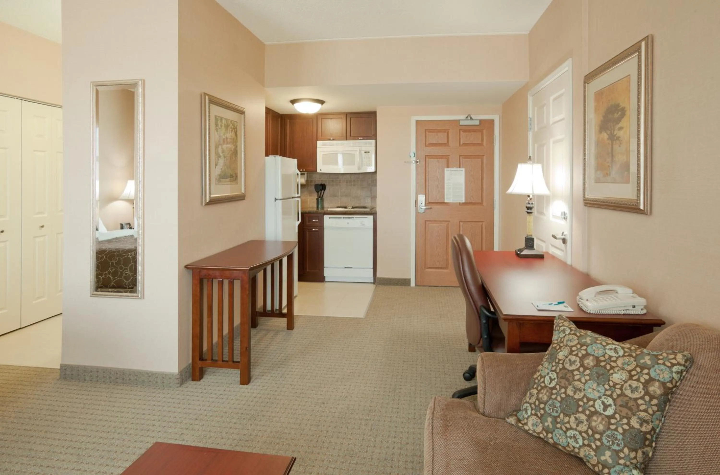 Photo of the whole room in Staybridge Suites Oakville Burlington by IHG