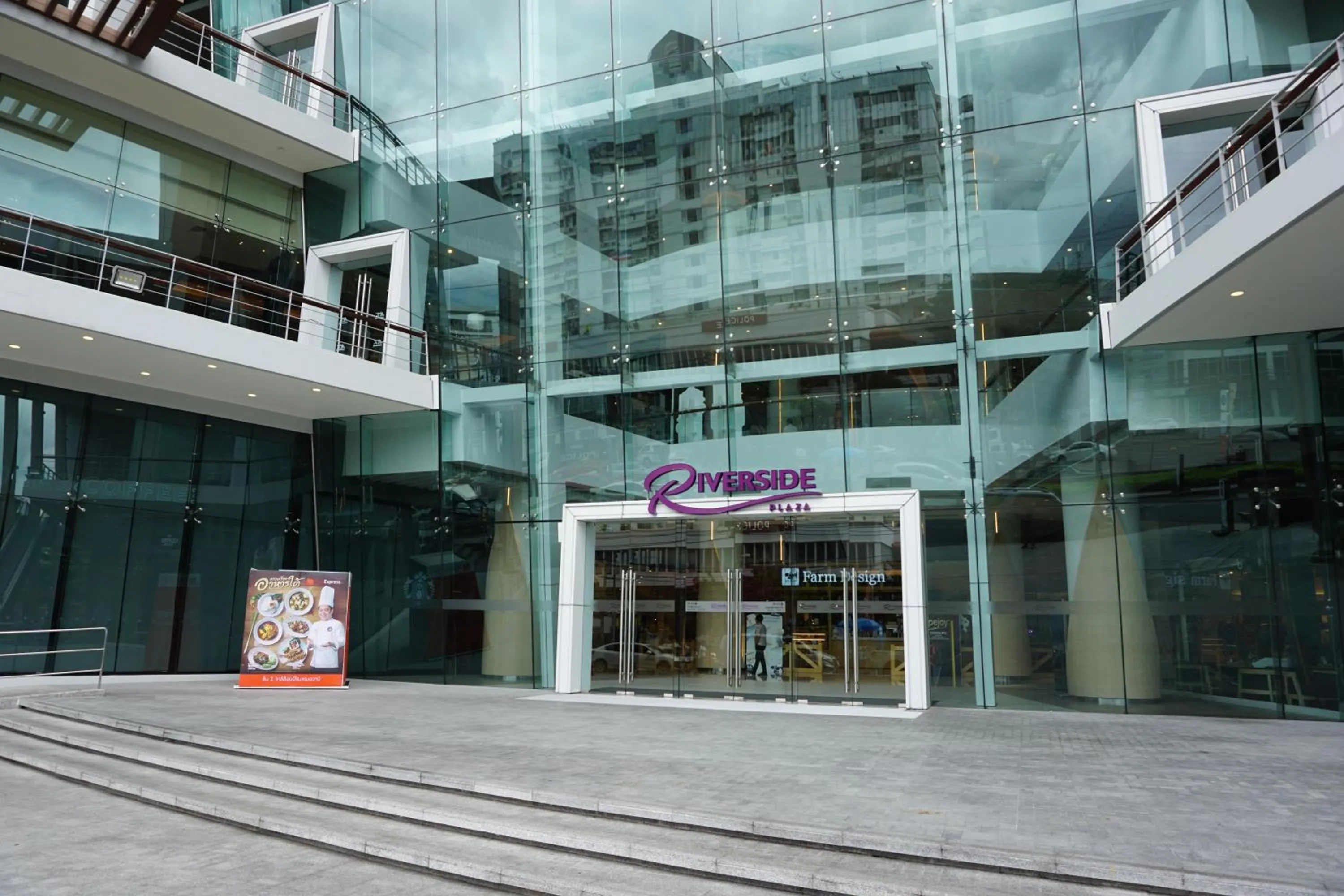 Shopping Area in PAMAhouse Boutique Hostel