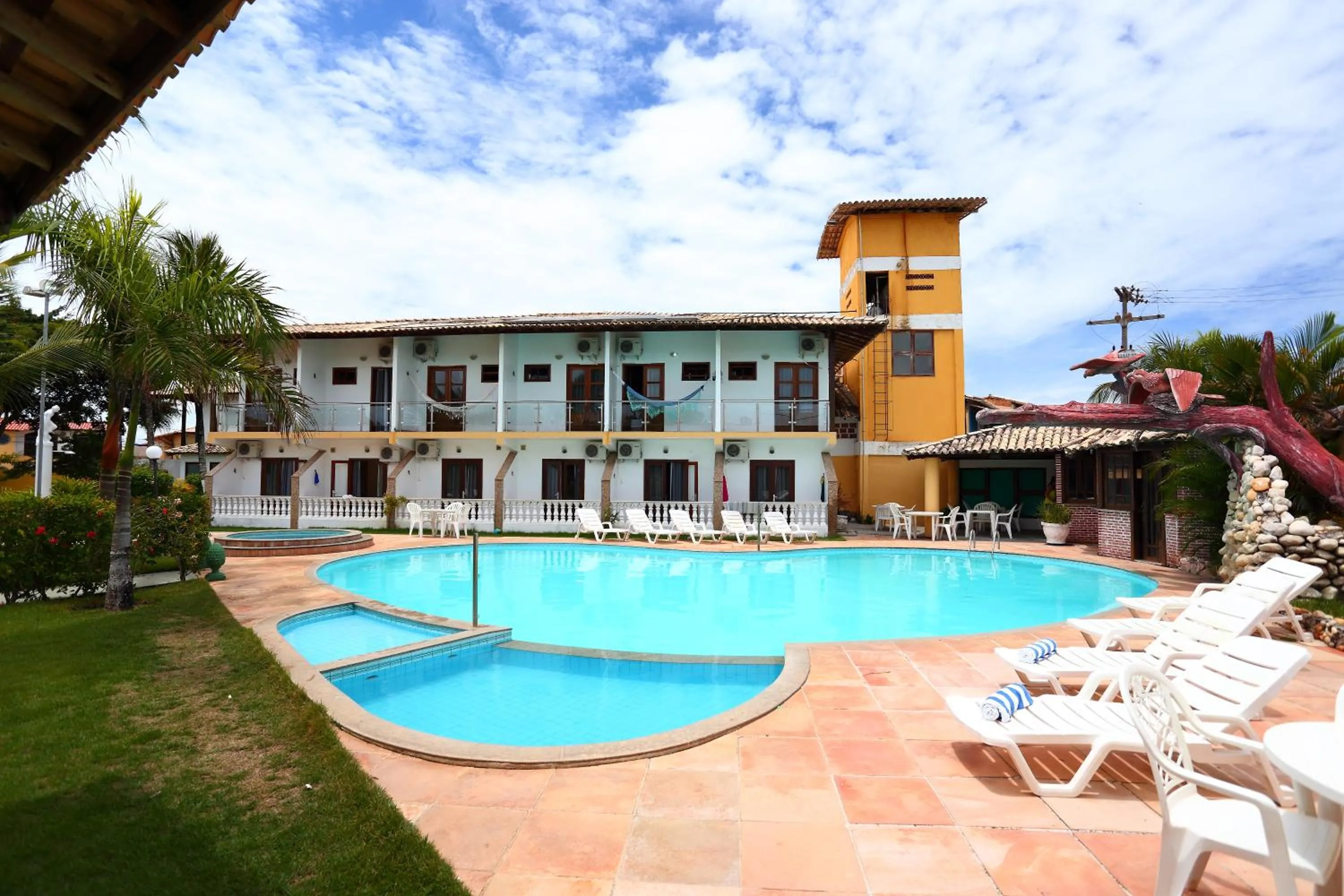 Swimming pool in Benko´s Praia Hotel