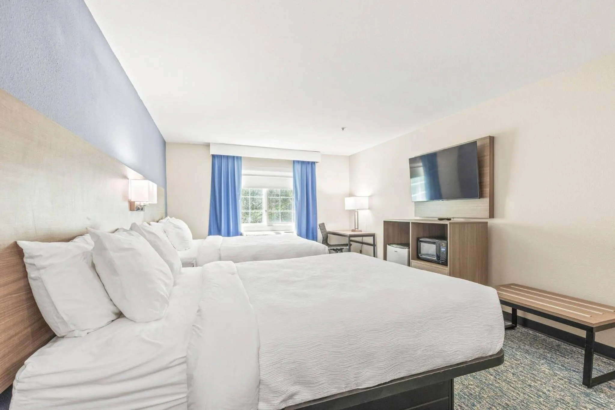 Bedroom, Bed in Quality Inn & Suites On The River