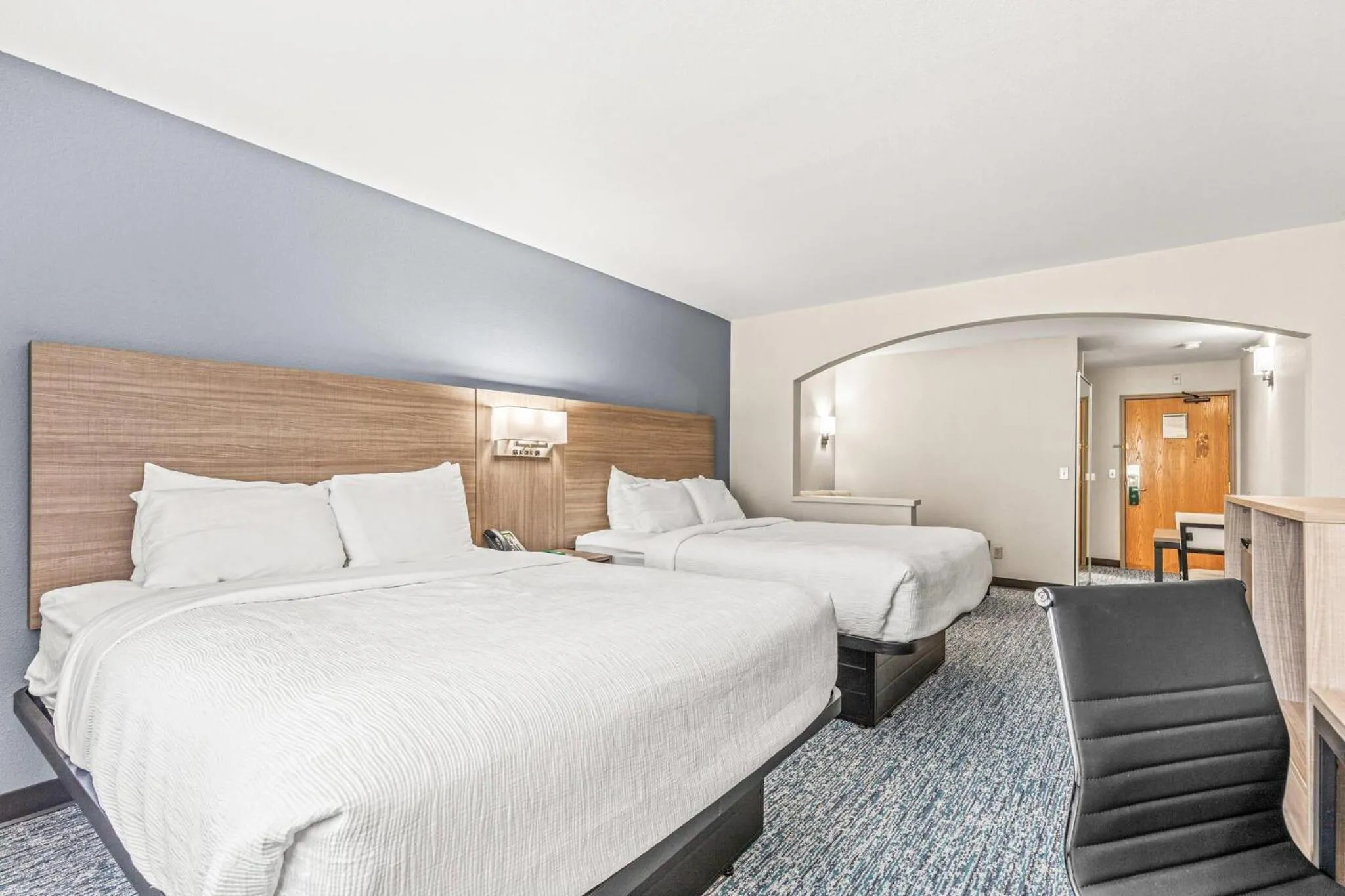 Bedroom, Bed in Quality Inn & Suites On The River