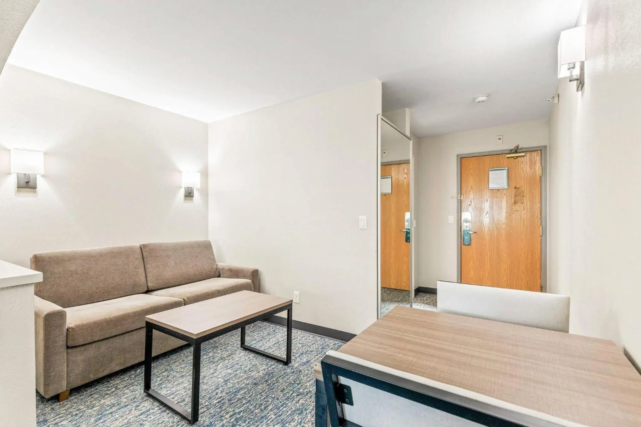 Bedroom in Quality Inn & Suites On The River