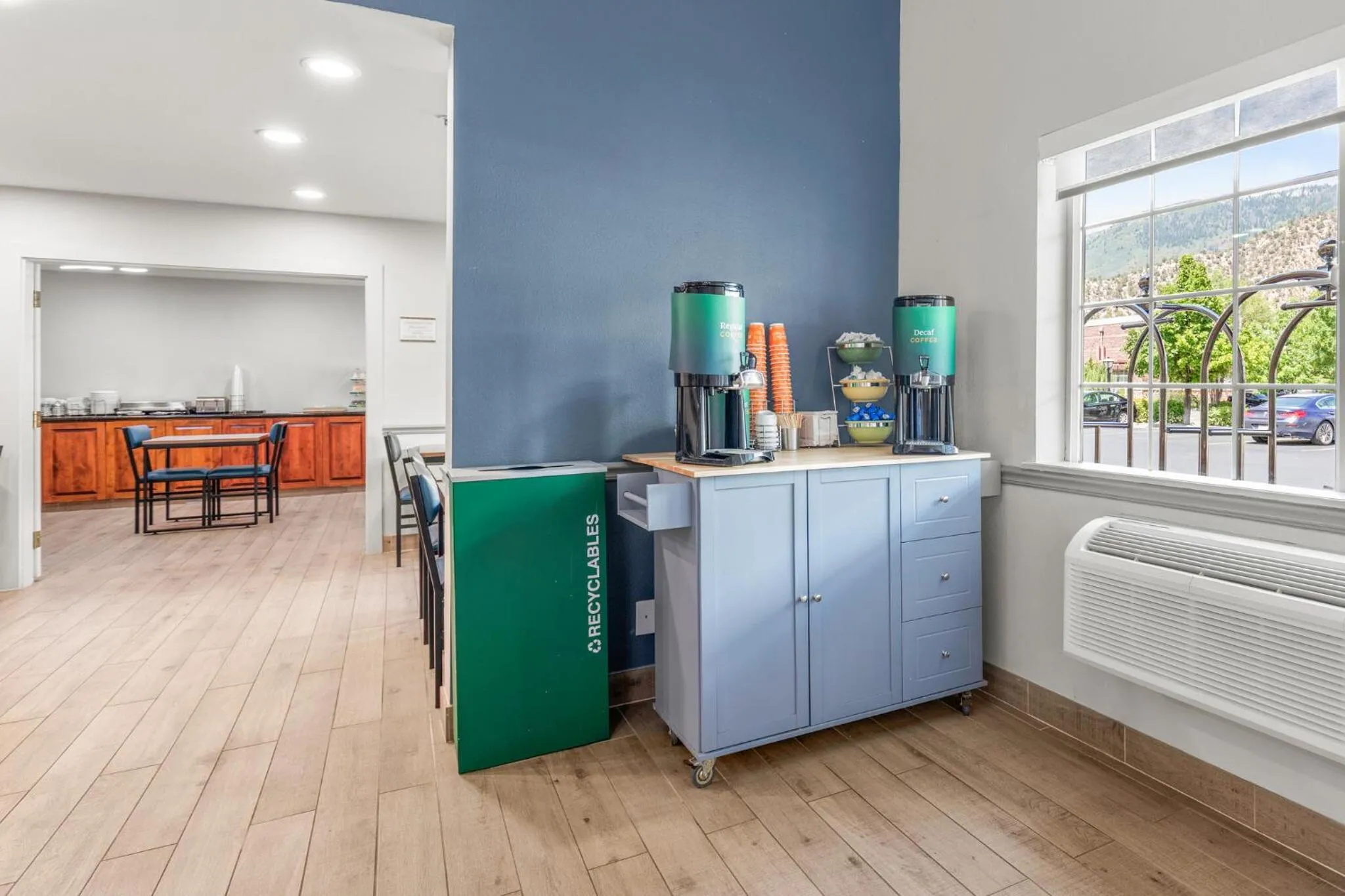 Coffee/tea facilities in Quality Inn & Suites On The River