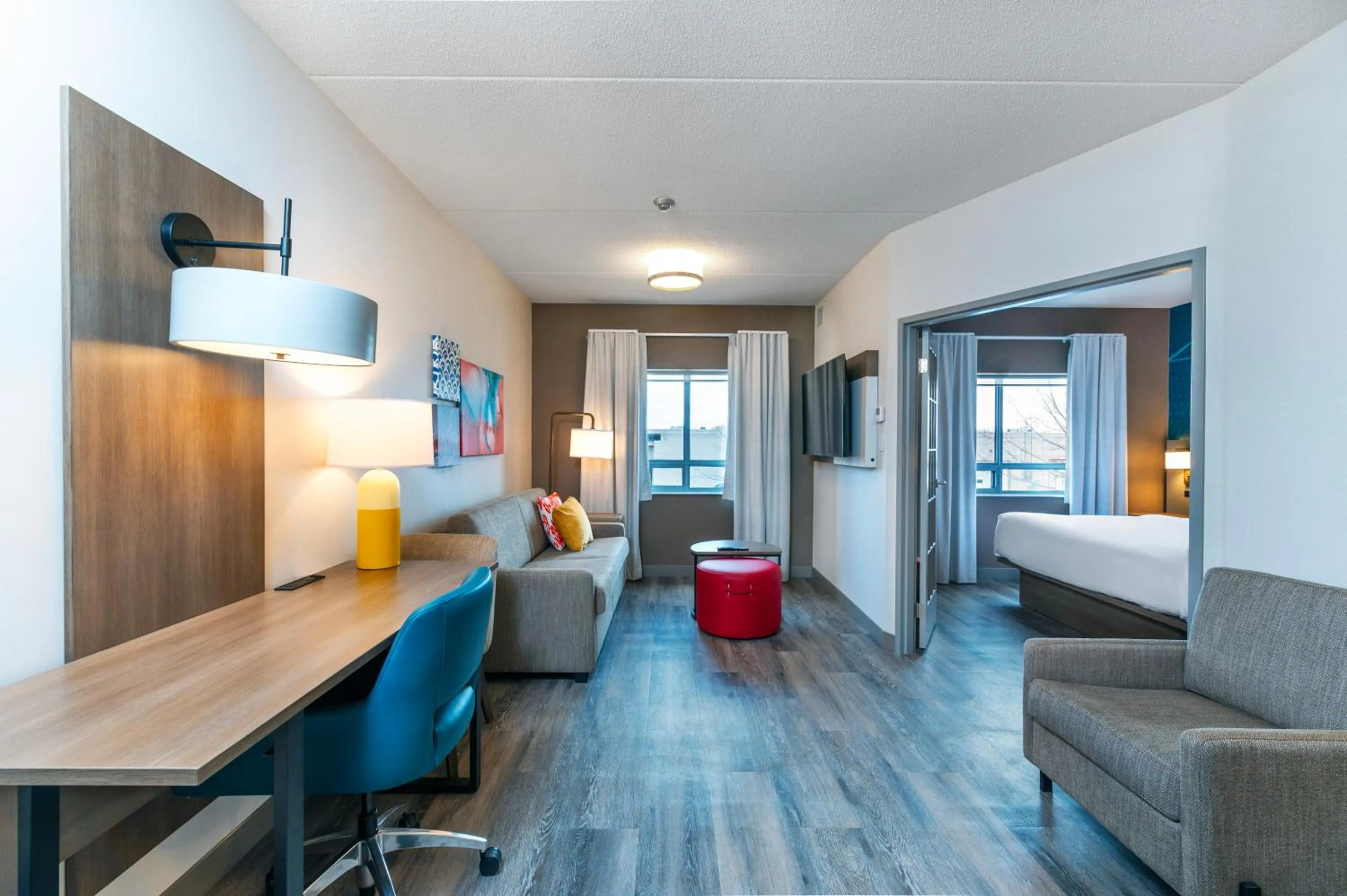 TV and multimedia, Bed in Comfort Suites