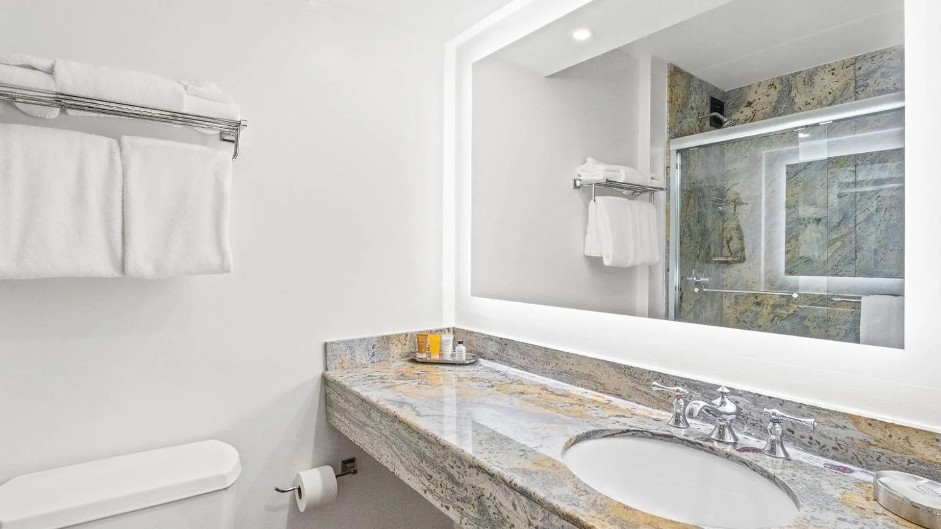 Bathroom in Woodcliff Hotel and Spa