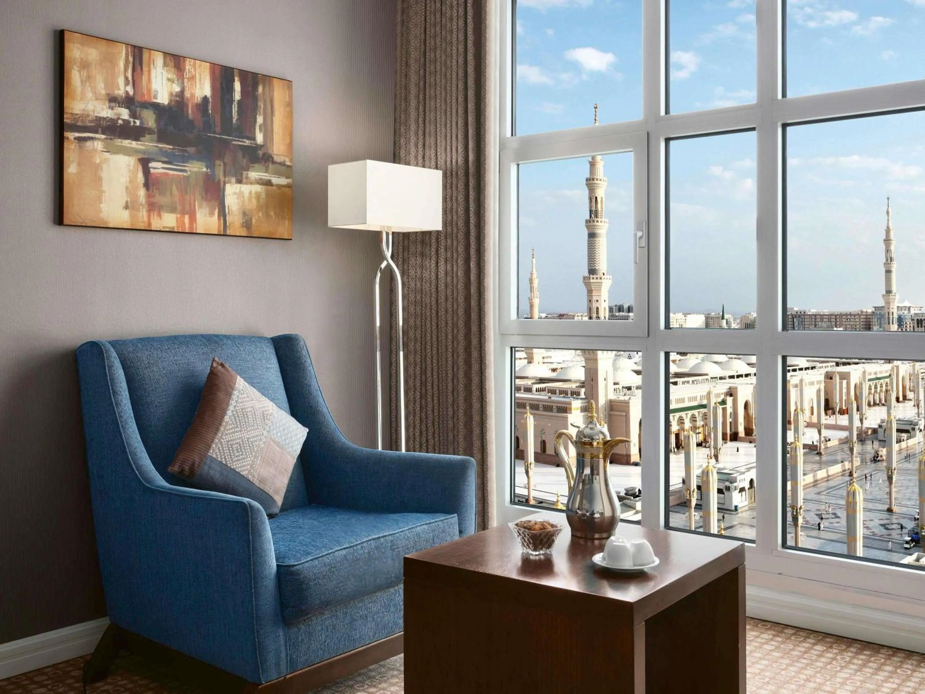 Bedroom in Anwar Al Madinah Mövenpick