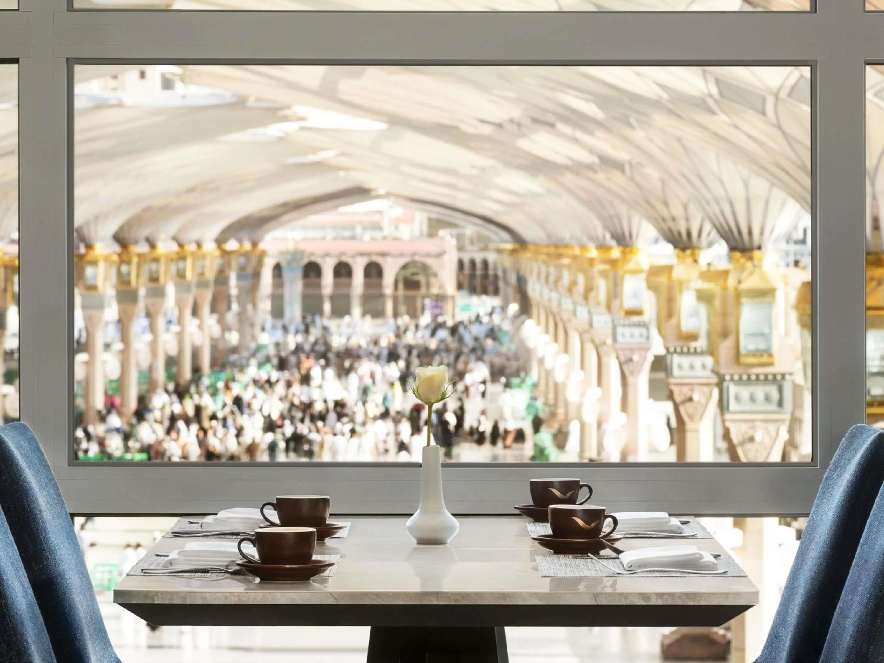 Restaurant/places to eat in Anwar Al Madinah Mövenpick