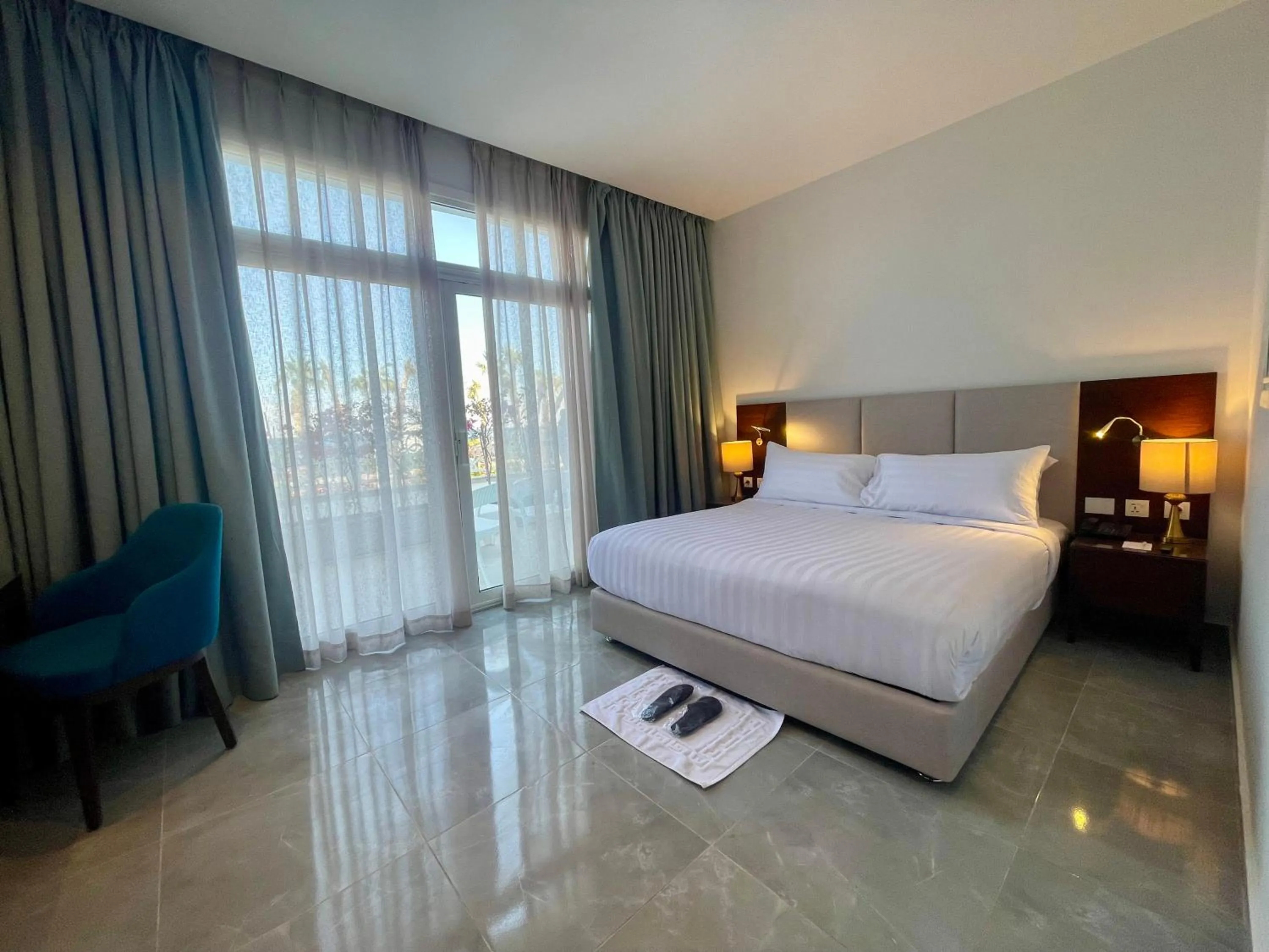 Bedroom, Bed in Porto Sokhna Hotel & Spa