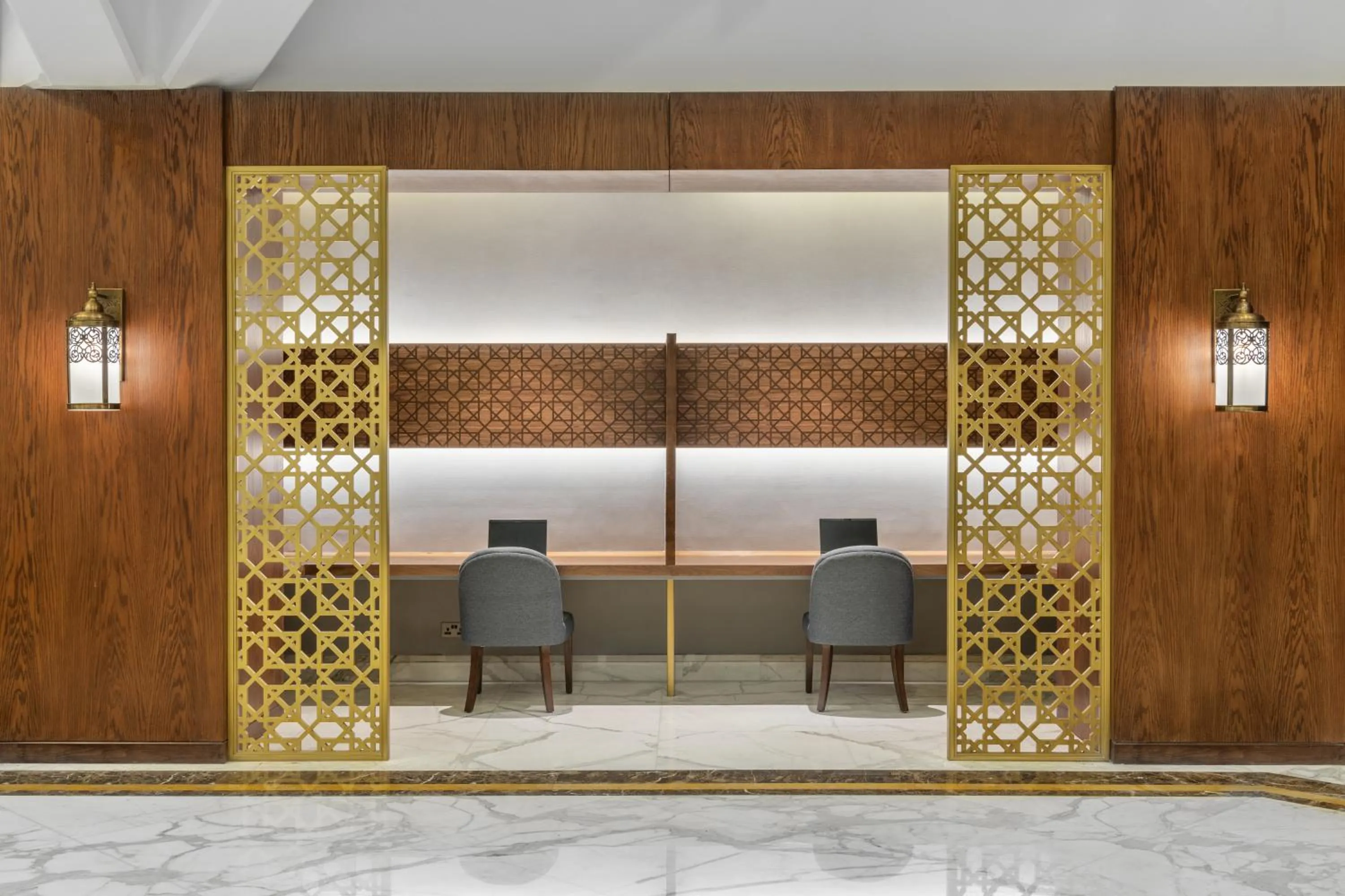 Business facilities in Makarem Ajyad Makkah Hotel