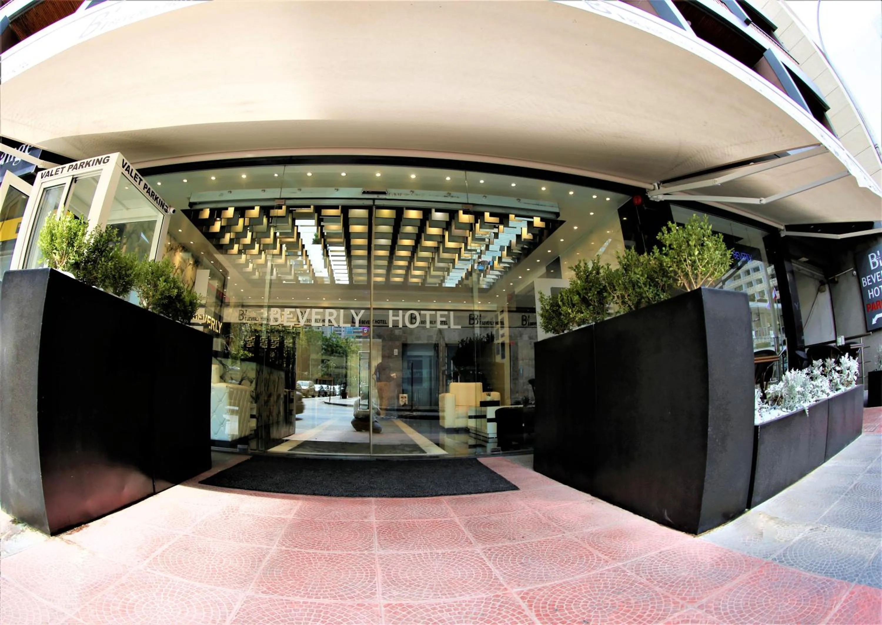 Facade/entrance in Beverly Hotel Beirut