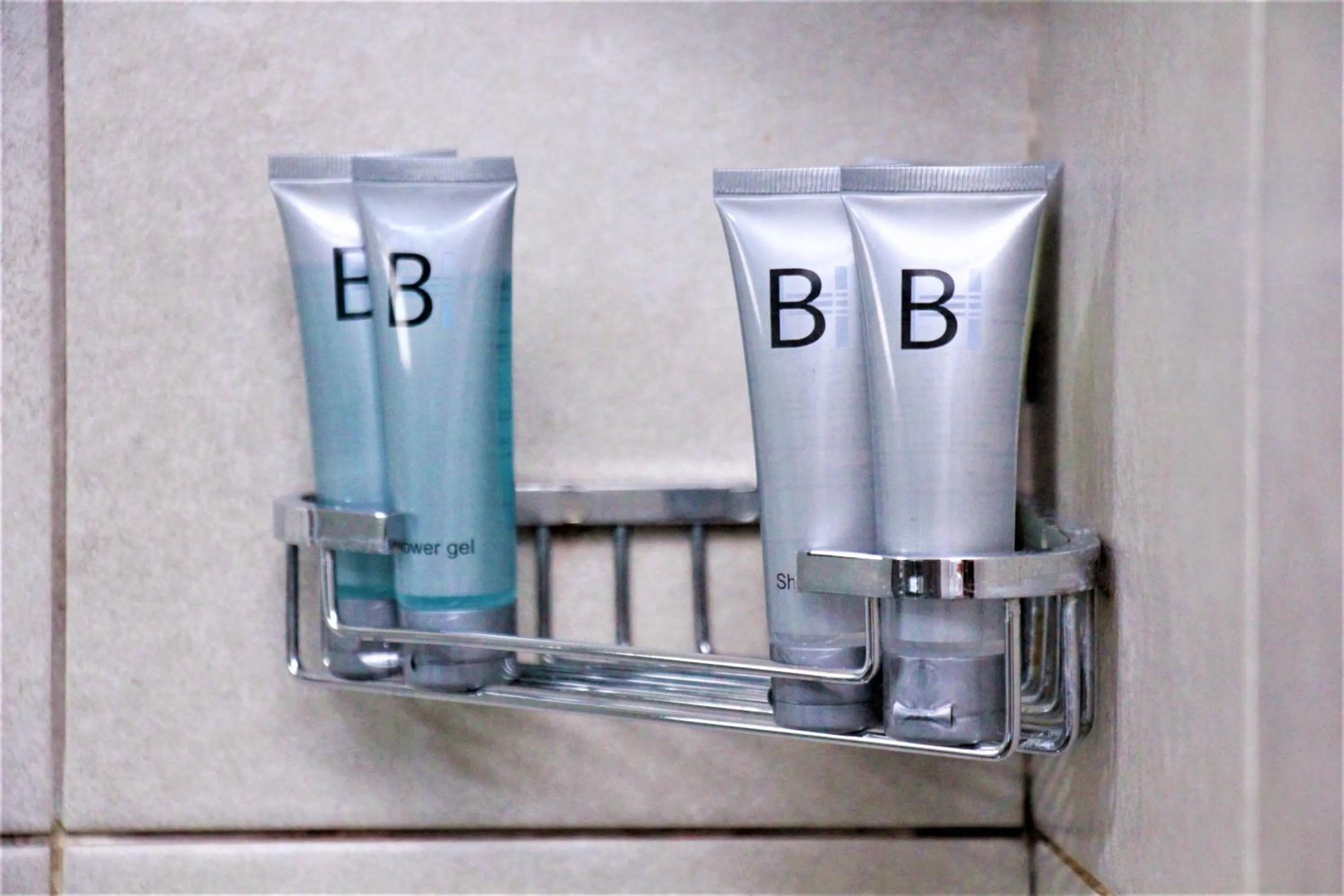 Shower in Beverly Hotel Beirut