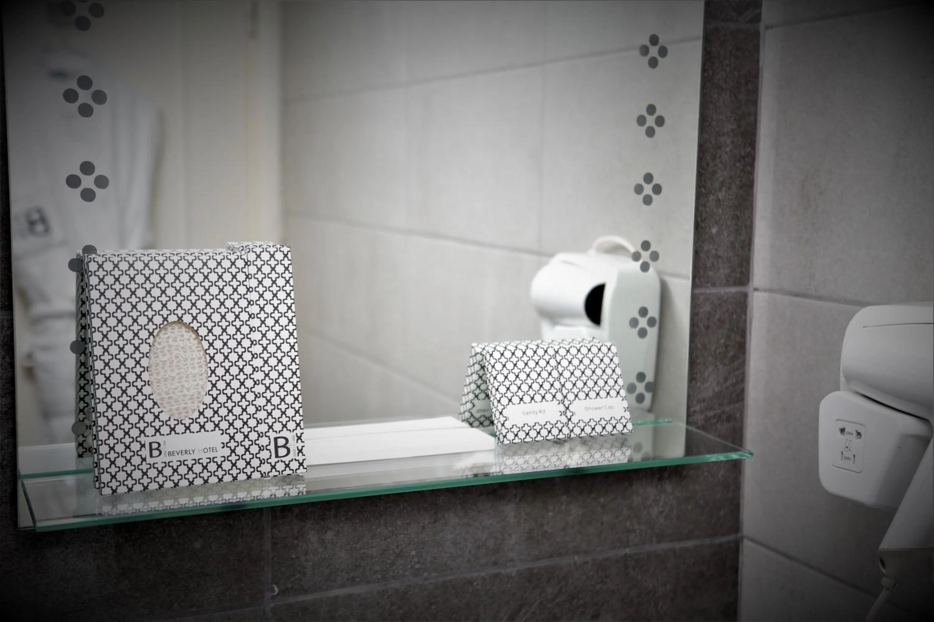 Bathroom in Beverly Hotel Beirut