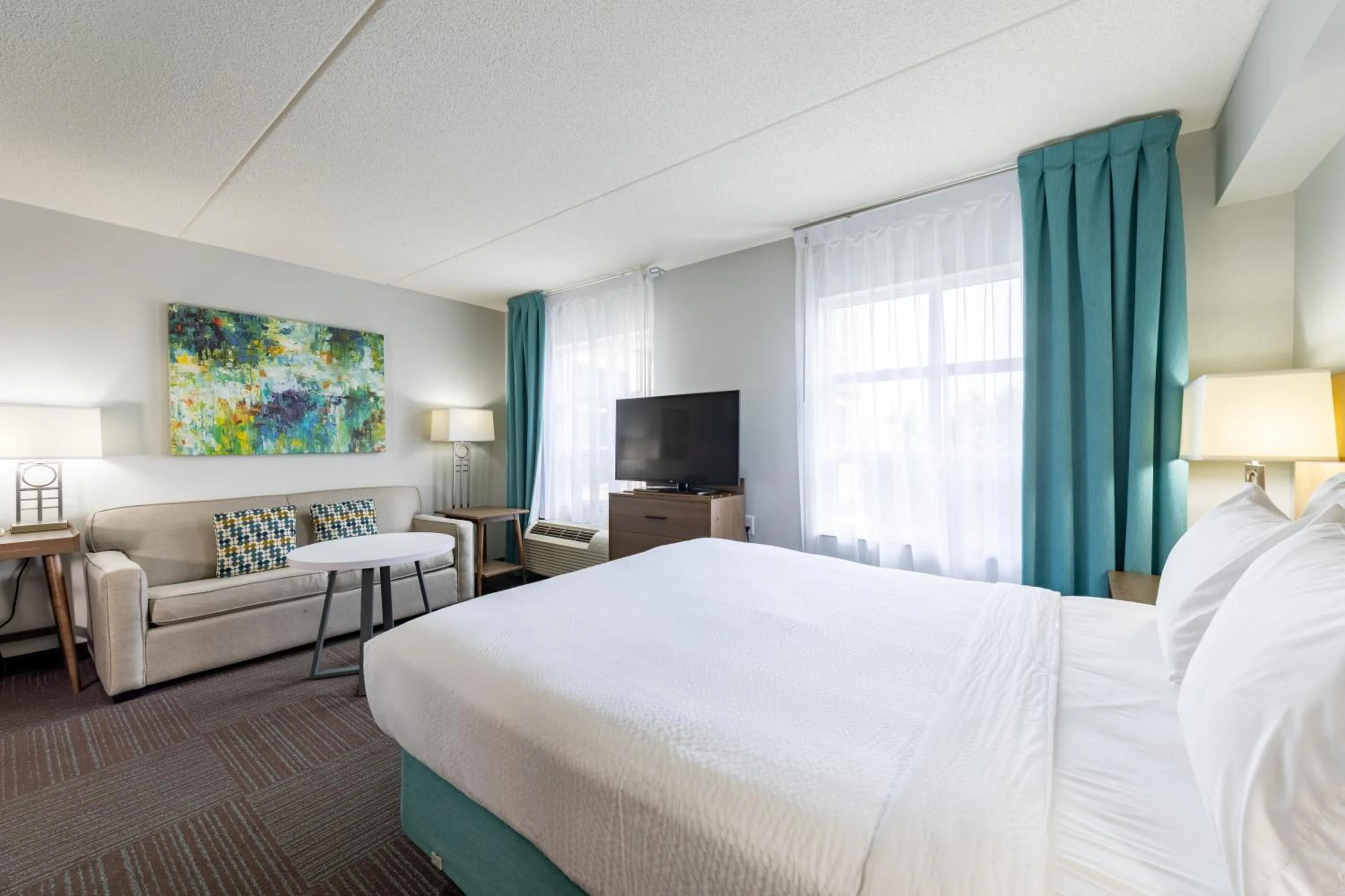 Bed in Staybridge Suites Guelph by IHG