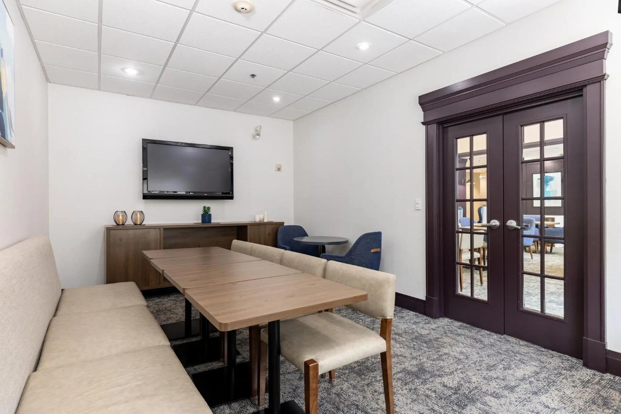 Fitness centre/facilities in Staybridge Suites Guelph by IHG