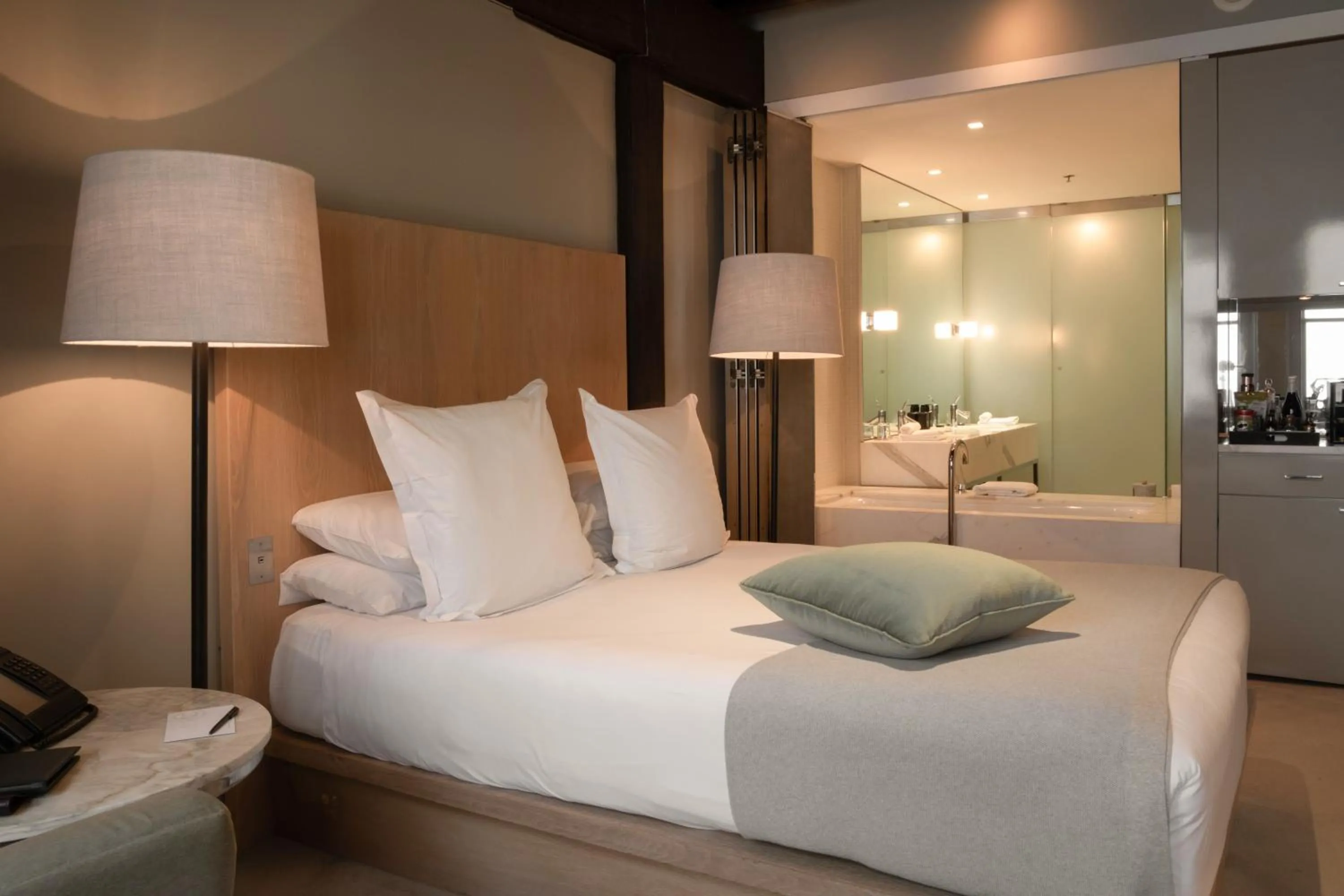 Bed in Establishment Hotel