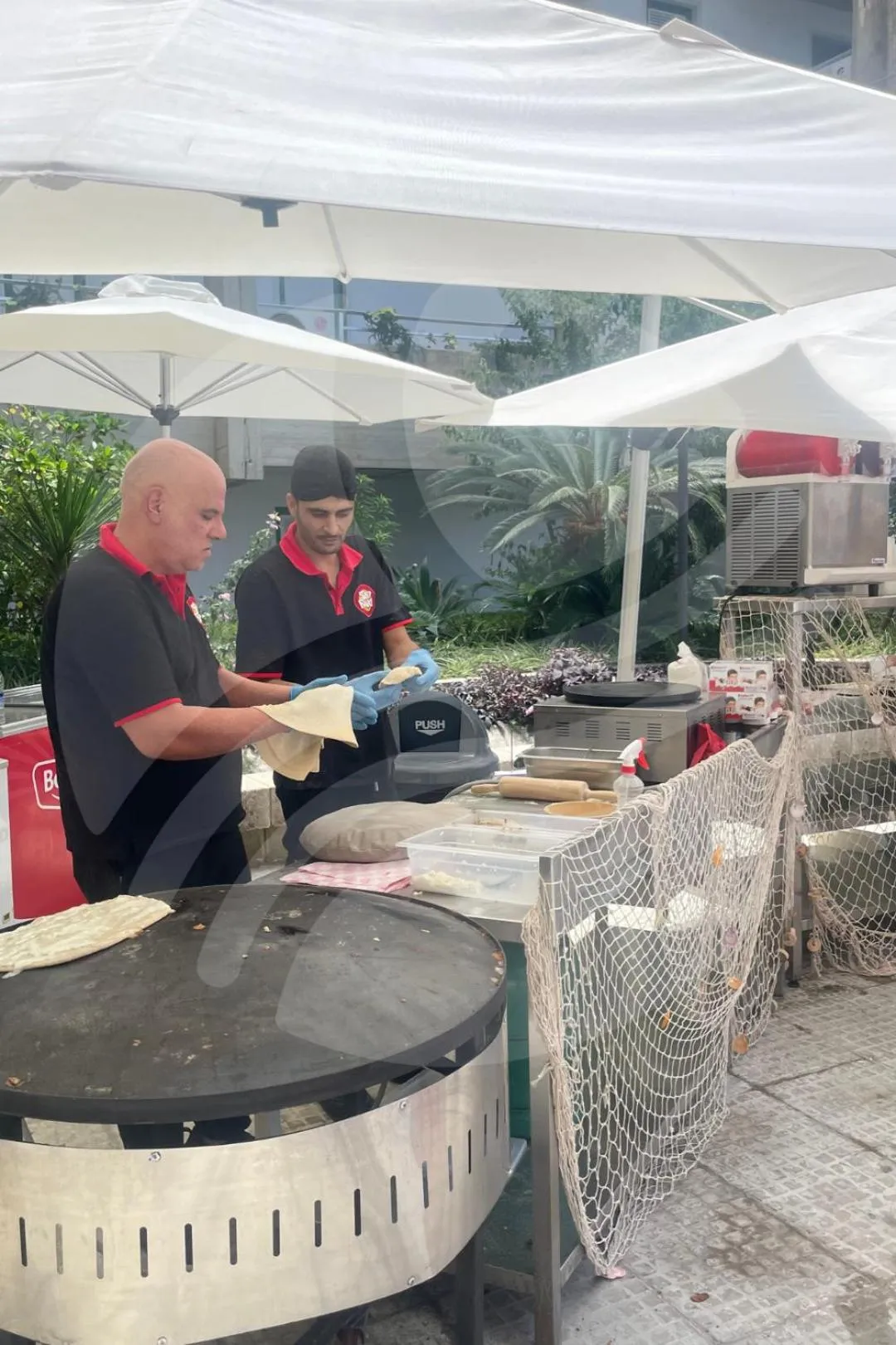 Restaurant/places to eat in St Paul Resort