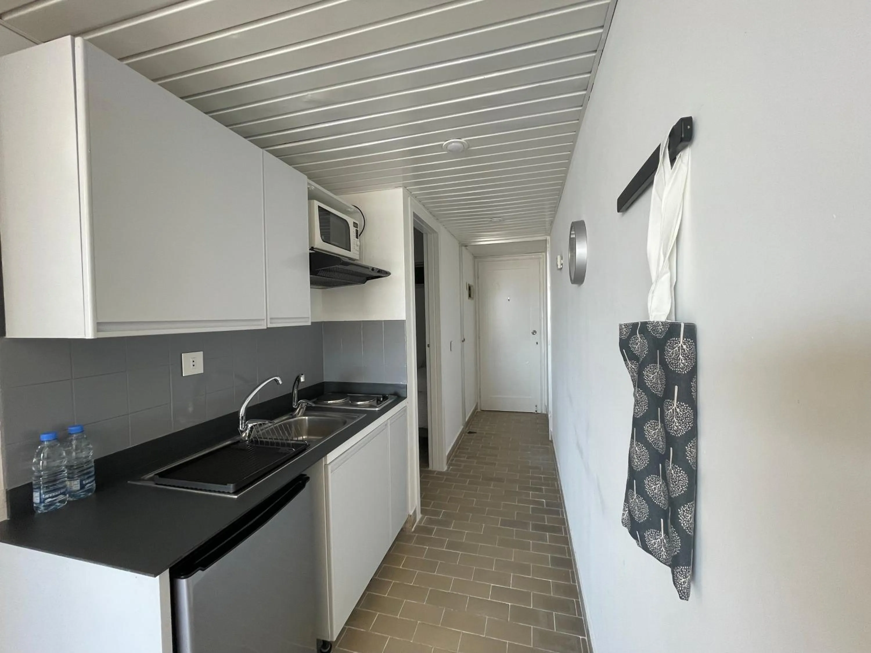 Kitchen or kitchenette in St Paul Resort