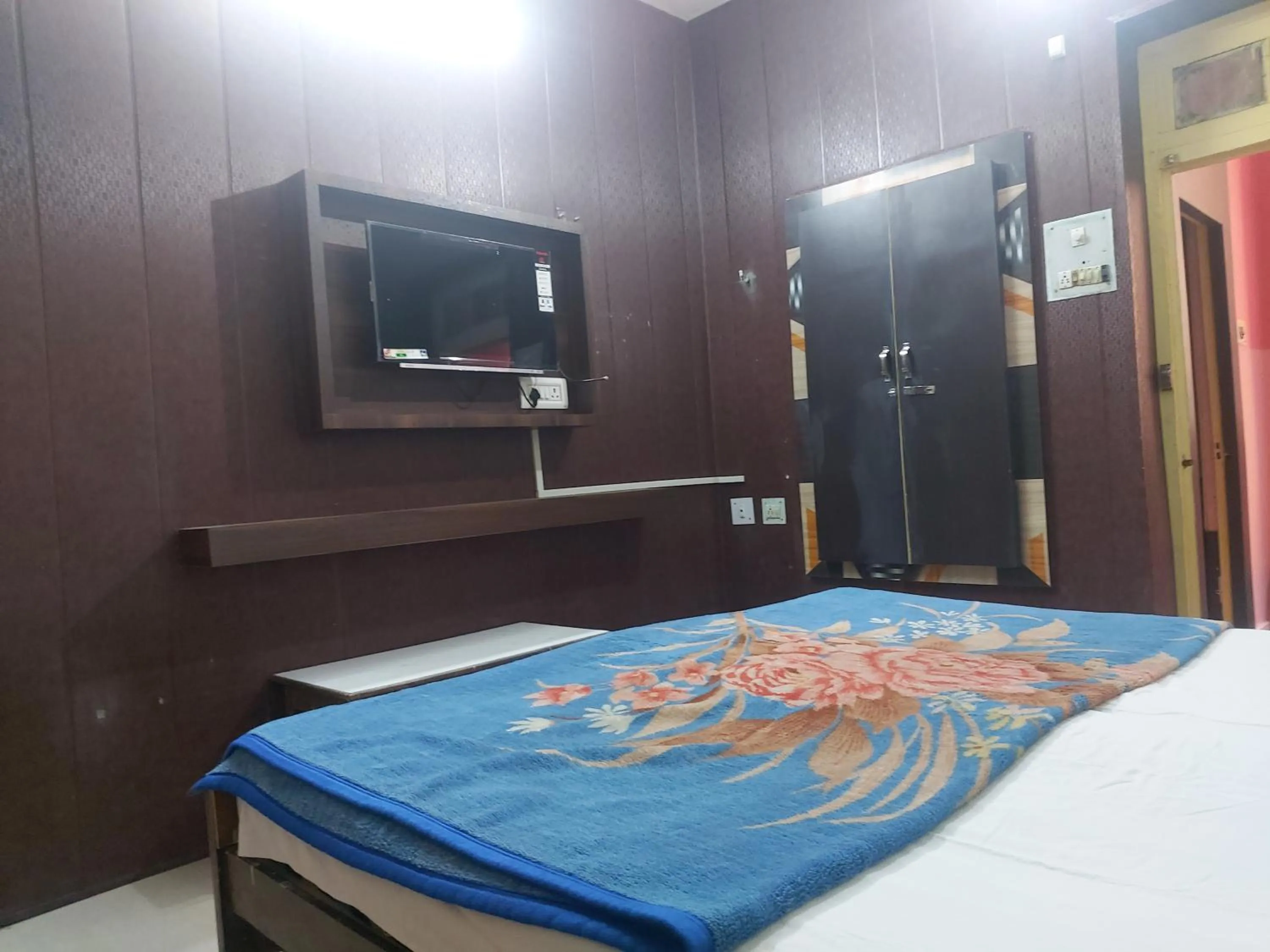 Bed in Hotel Vijay laxmi