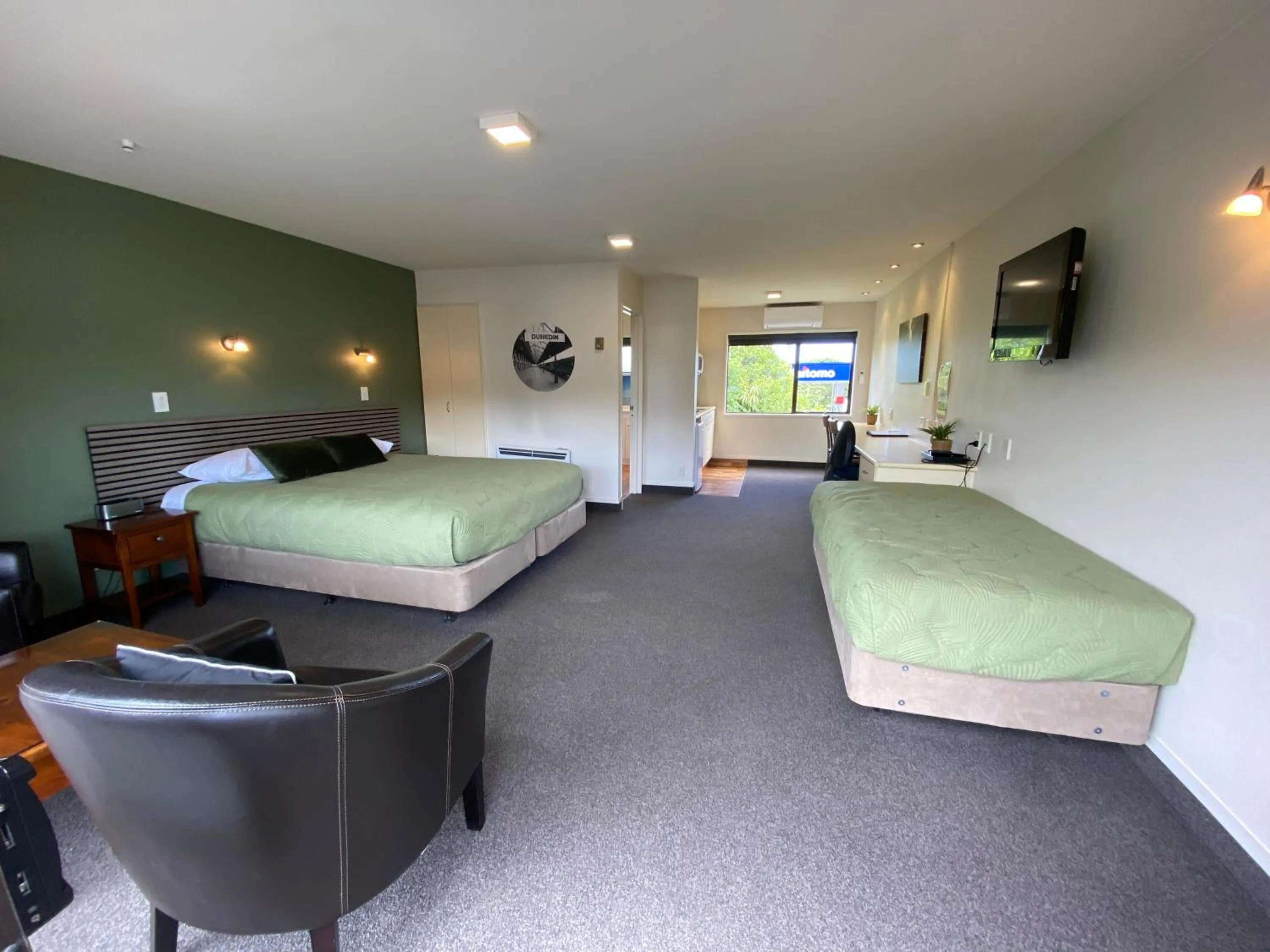 Bed in Commodore Motel