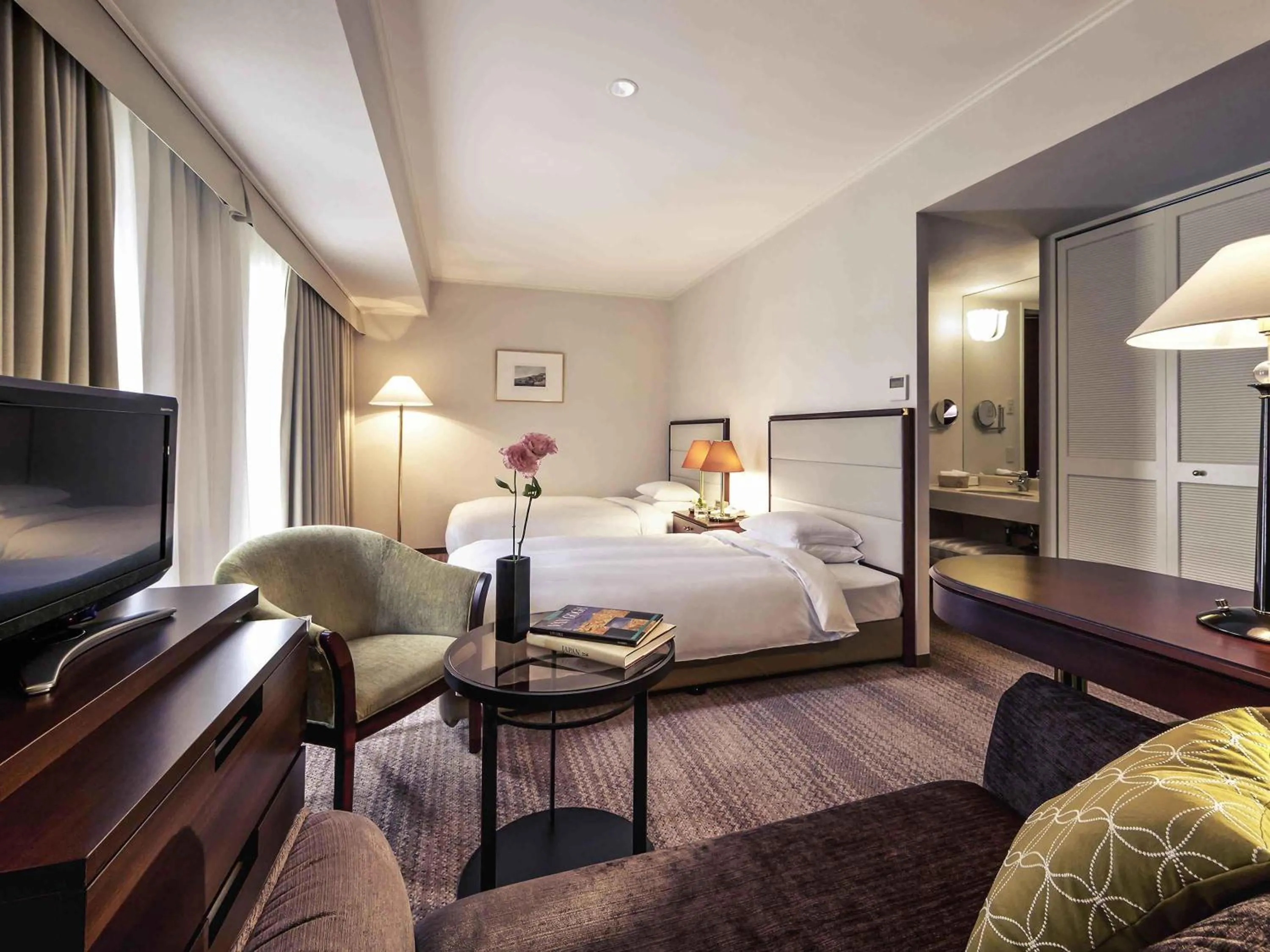 Bedroom, Bed in The Cypress Mercure Hotel Nagoya