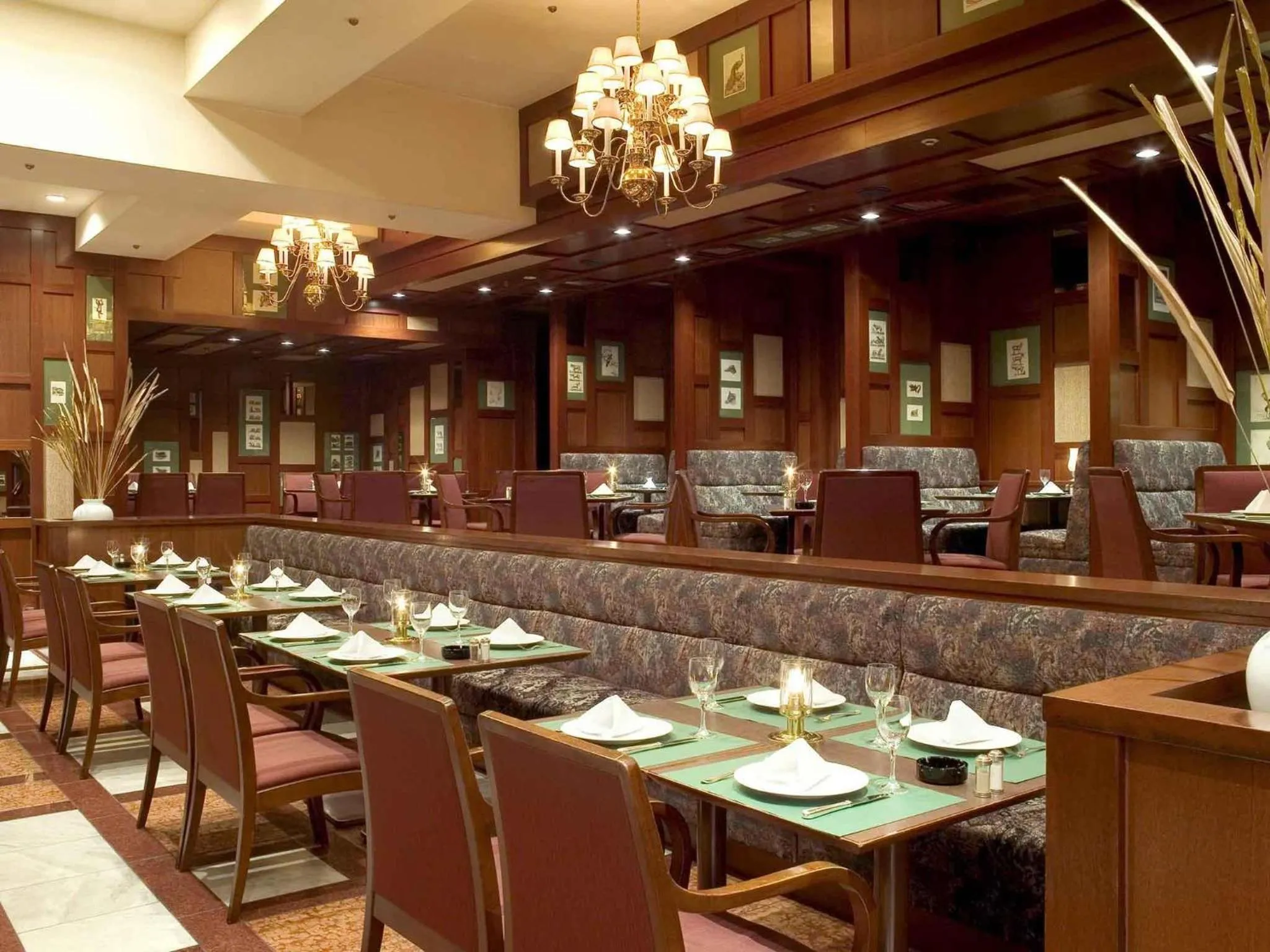 Restaurant/places to eat in The Cypress Mercure Hotel Nagoya