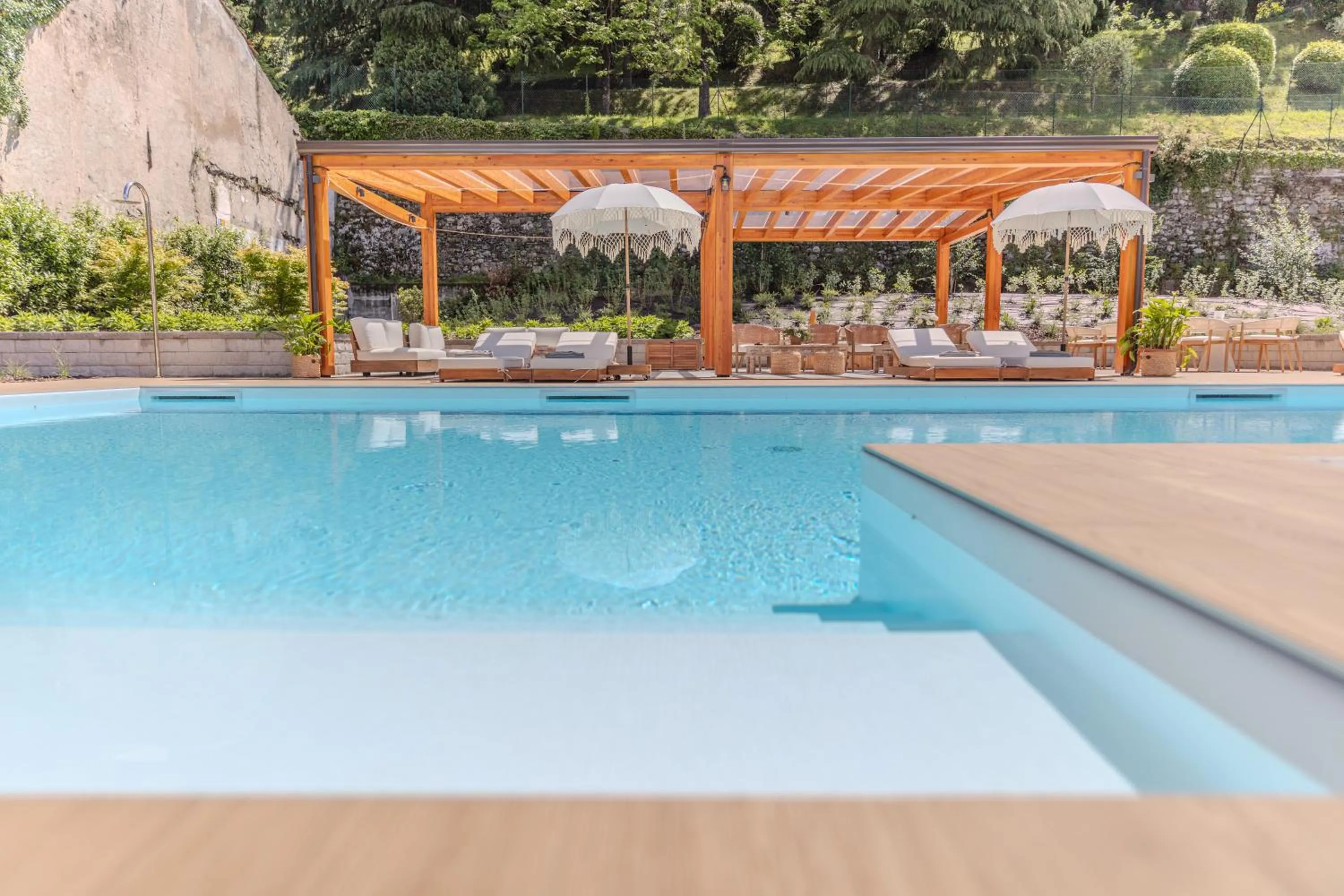 Swimming pool in Appartamenti Meraviglia