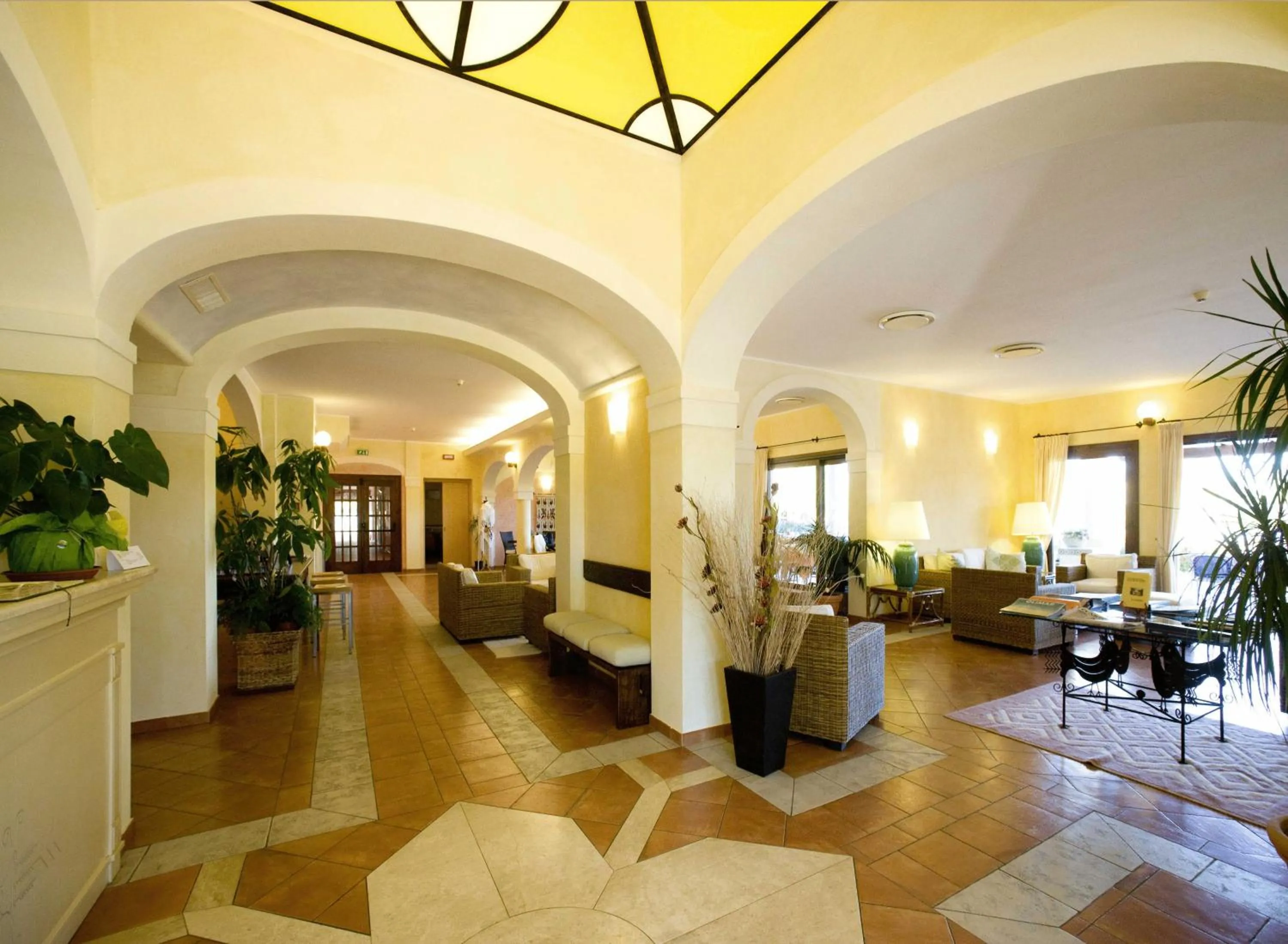 Lounge or bar in Lantana Resort Hotel&Apartments