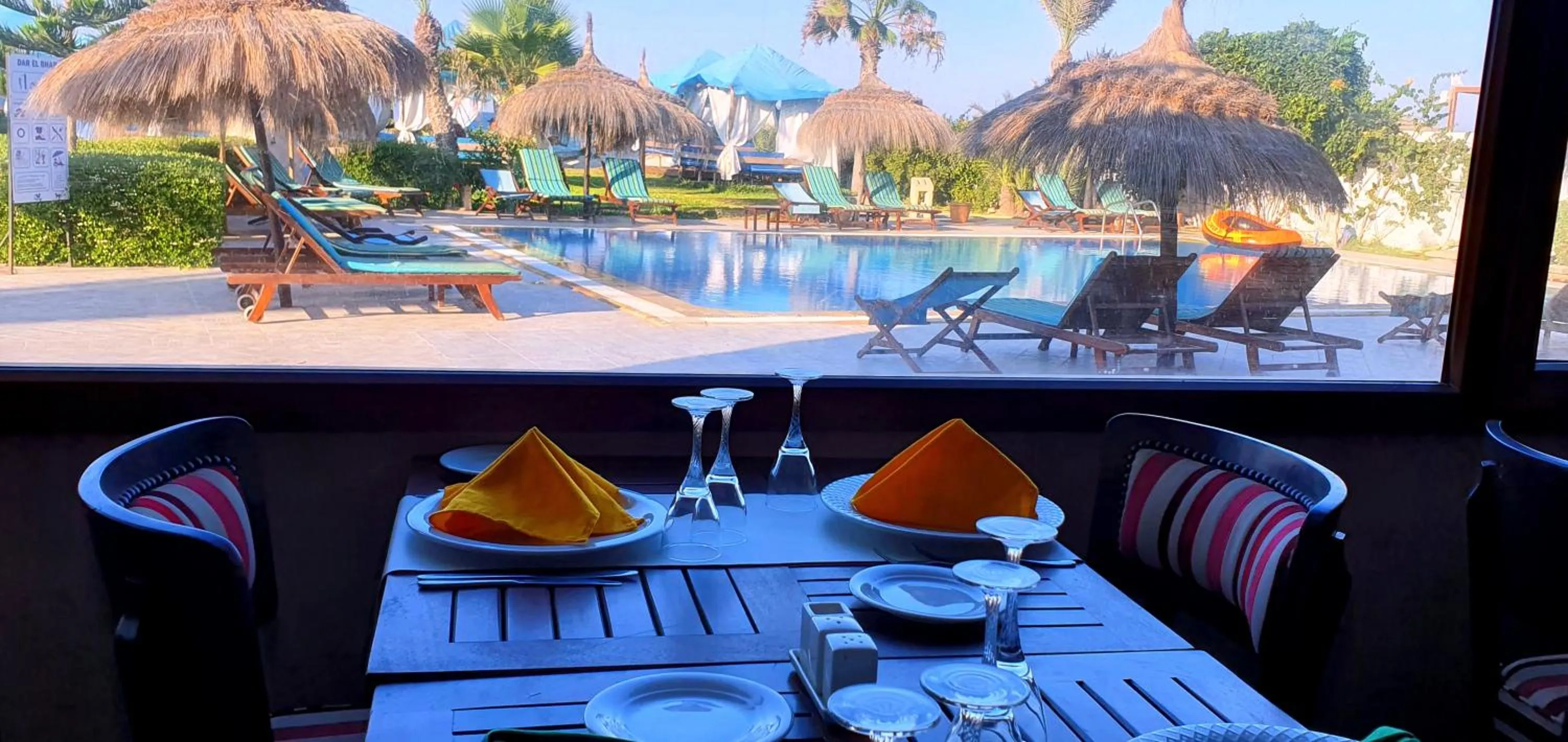 Restaurant/places to eat in Hotel de charme et SPA Dar El Bhar