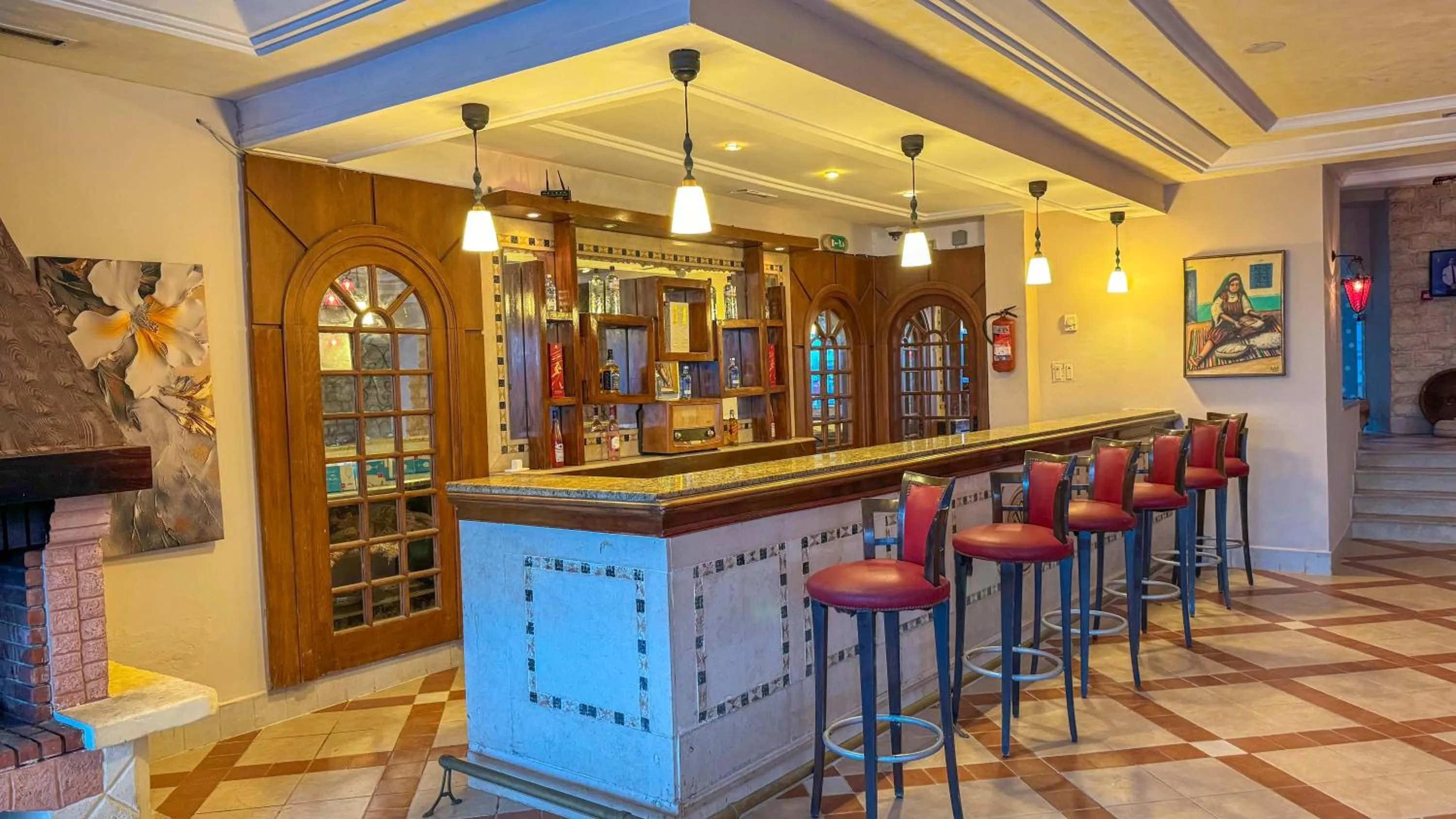 Lounge or bar in Hotel de charme et SPA Dar El Bhar