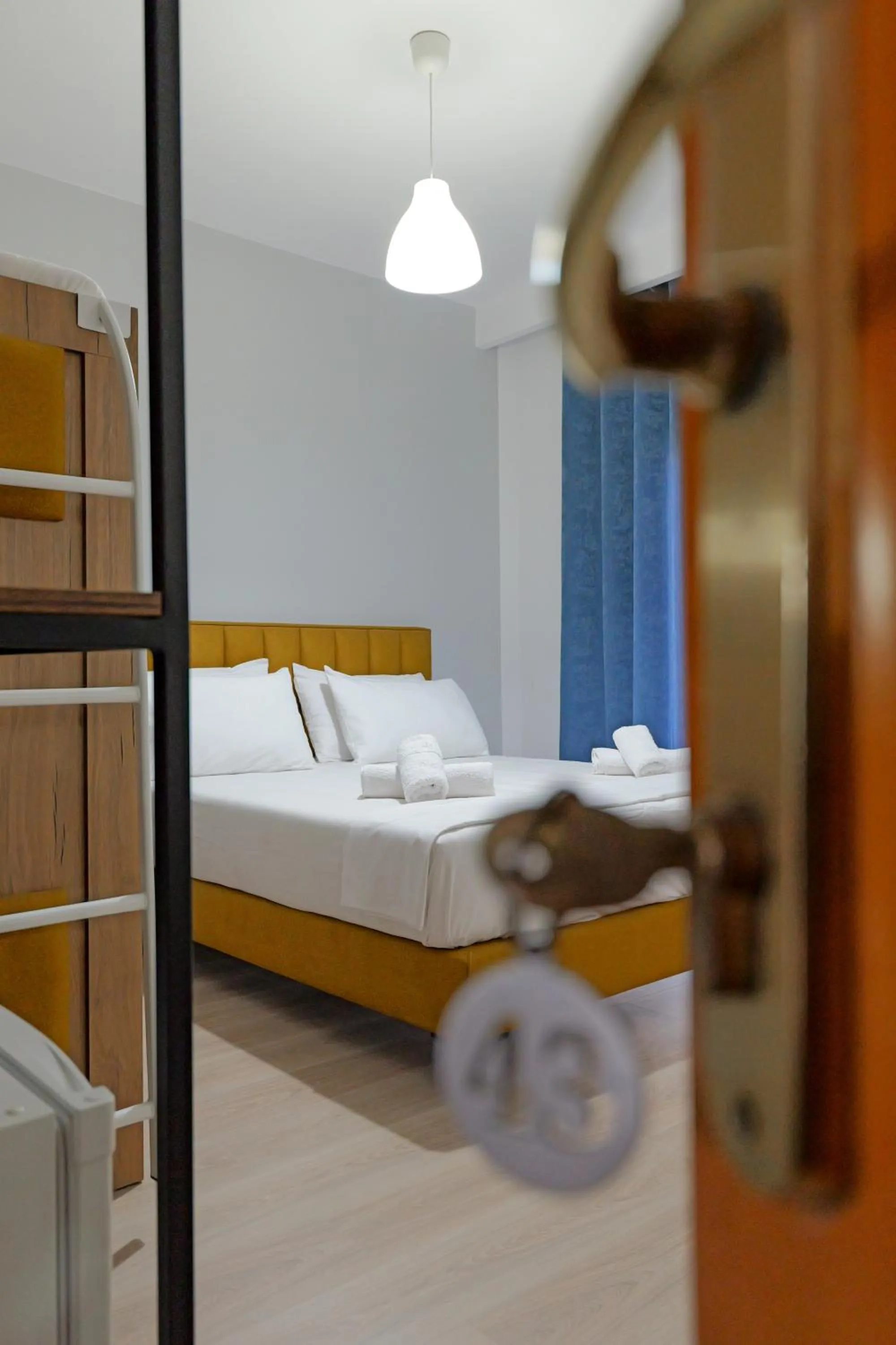 Photo of the whole room in Hotel Holiday