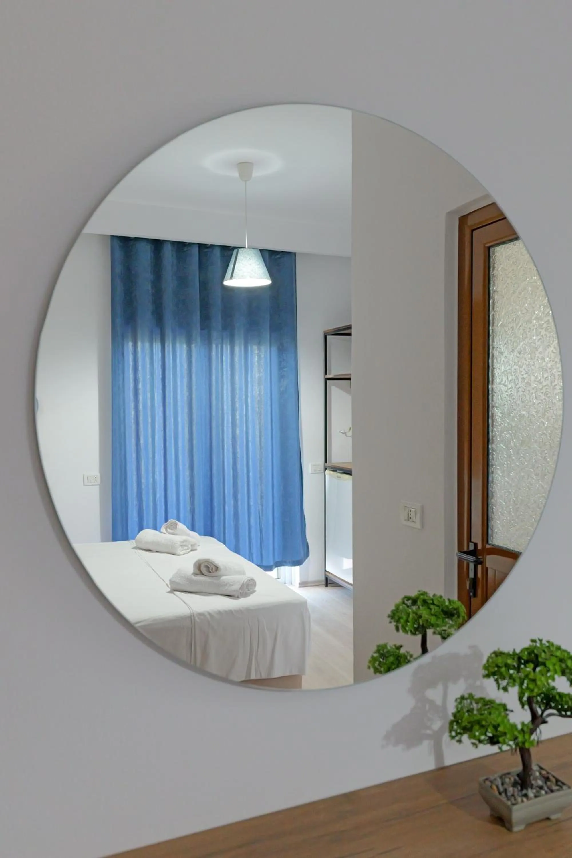 Bed in Hotel Holiday