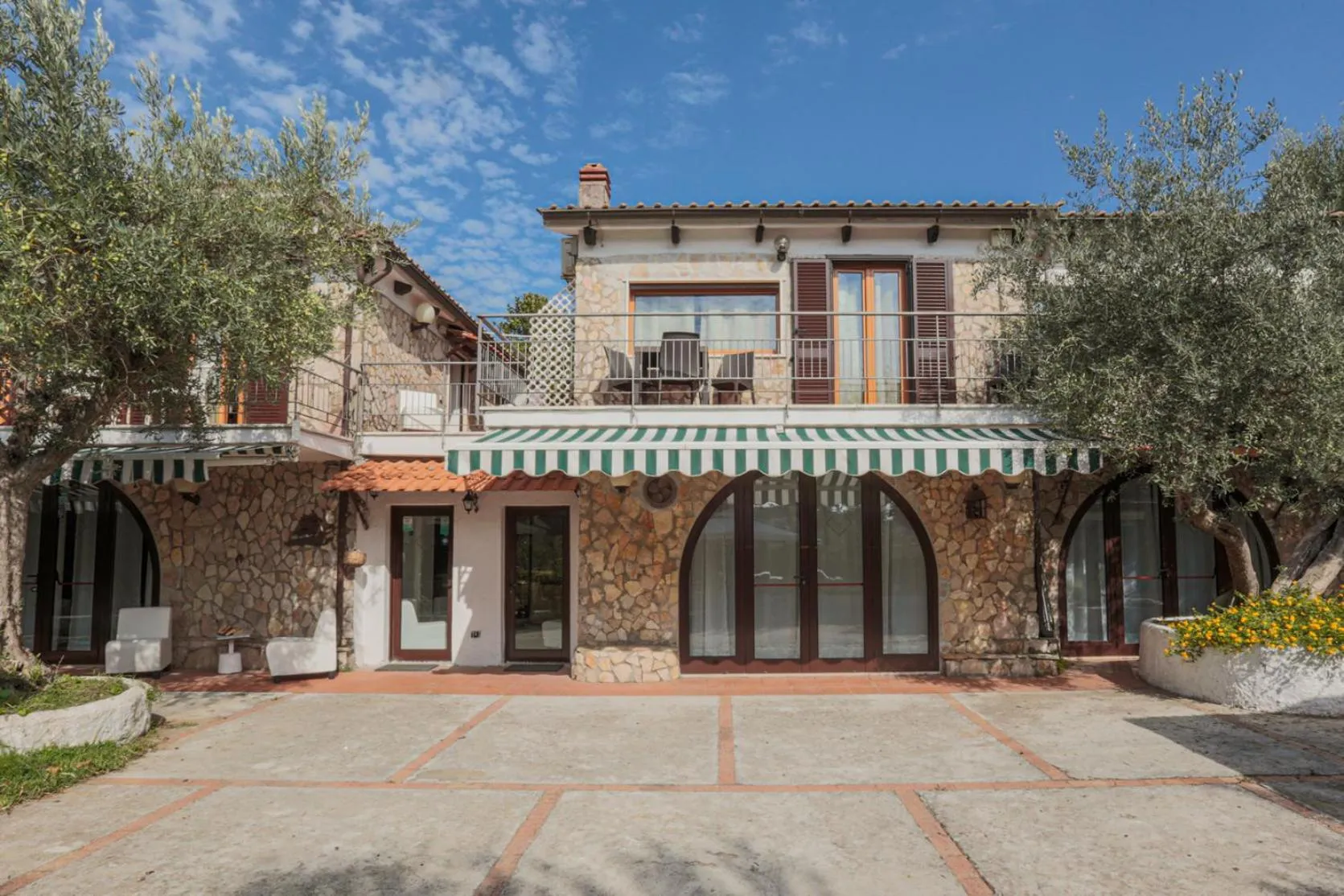 Facade/entrance in Relais Il Frantoio