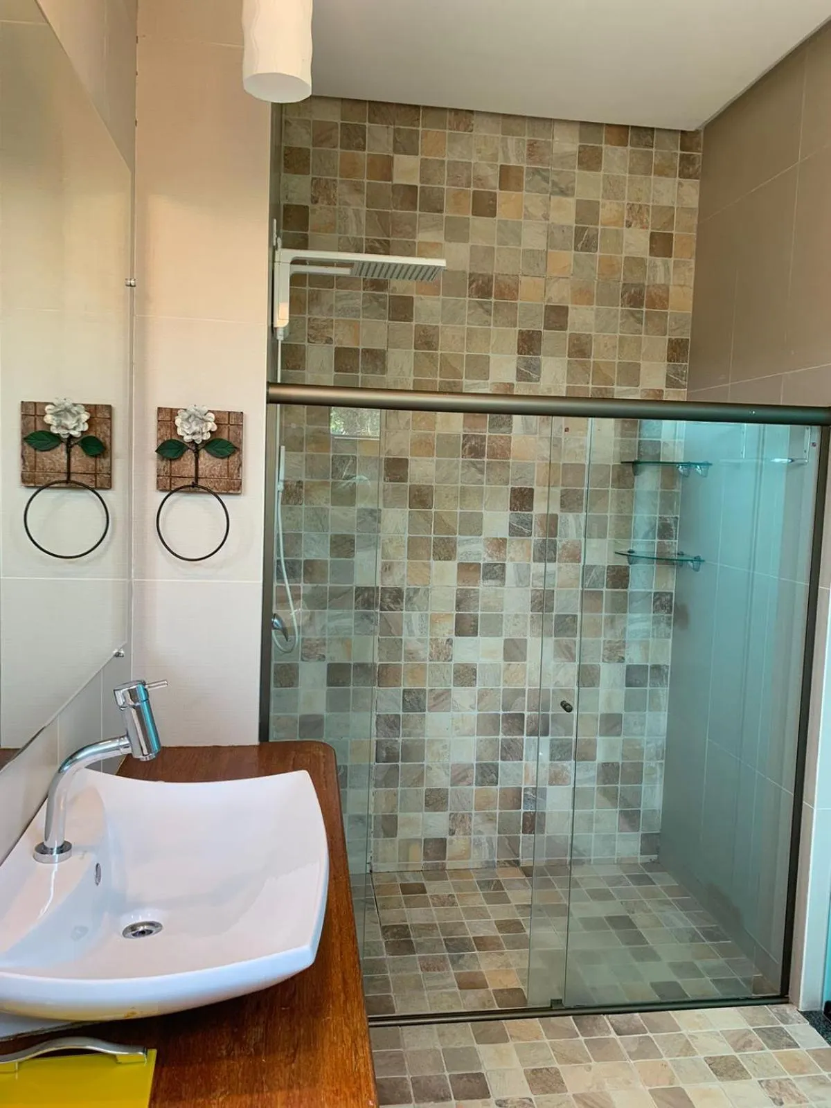 Shower in Pousada Vie