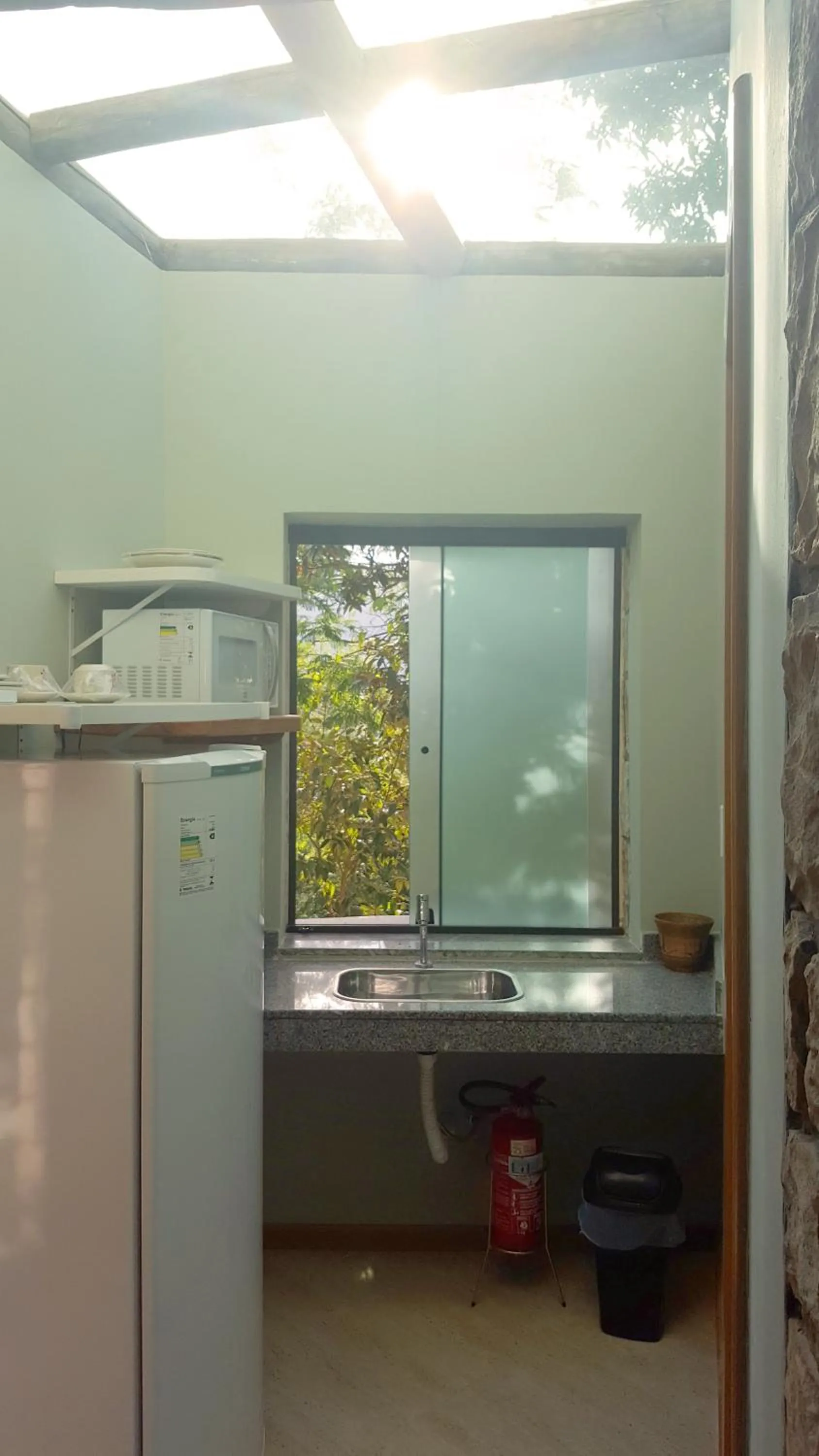 Kitchen or kitchenette in Pousada Vie