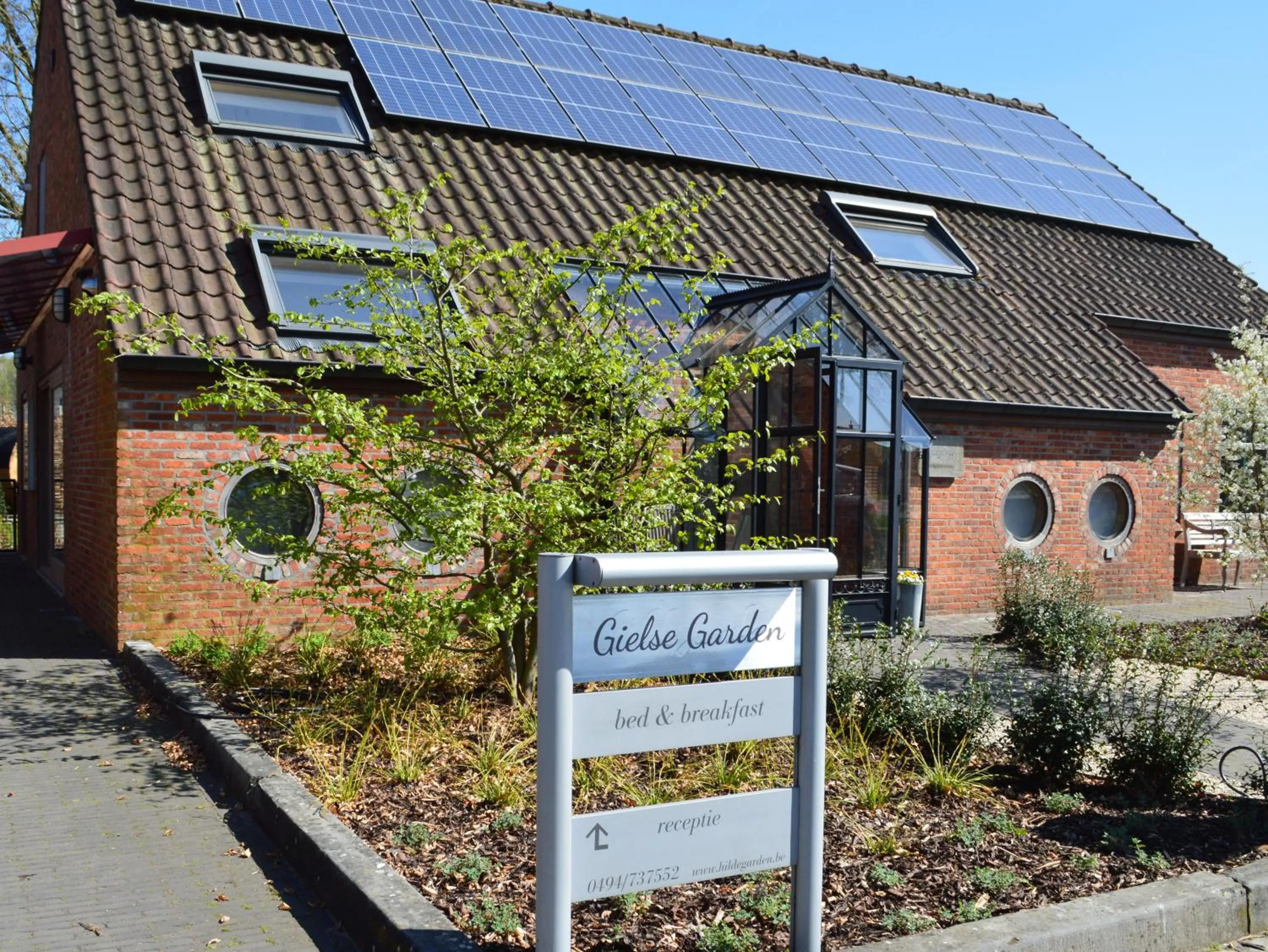 Property building in B&B Gielse Garden