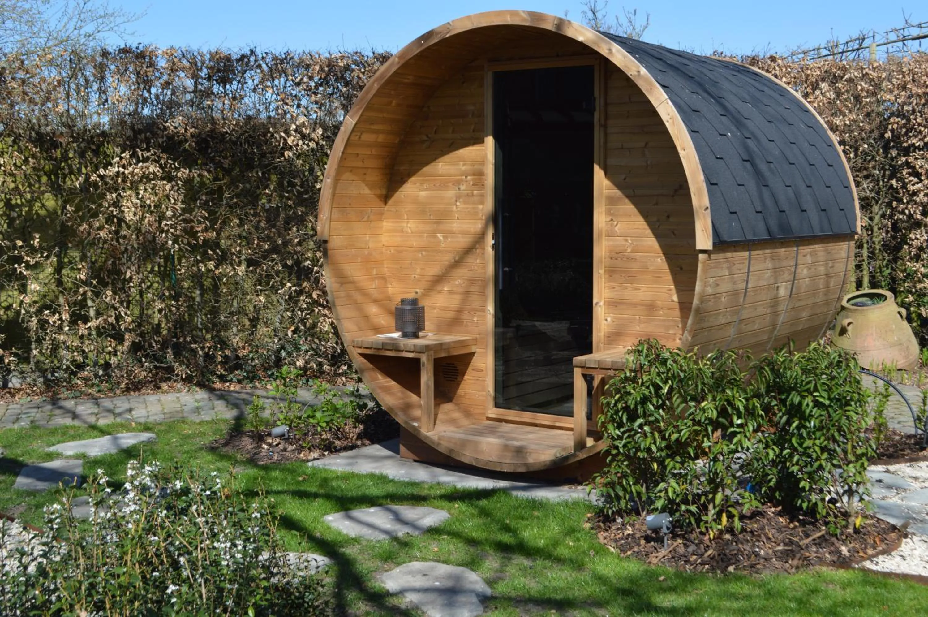 Spring in B&B Gielse Garden