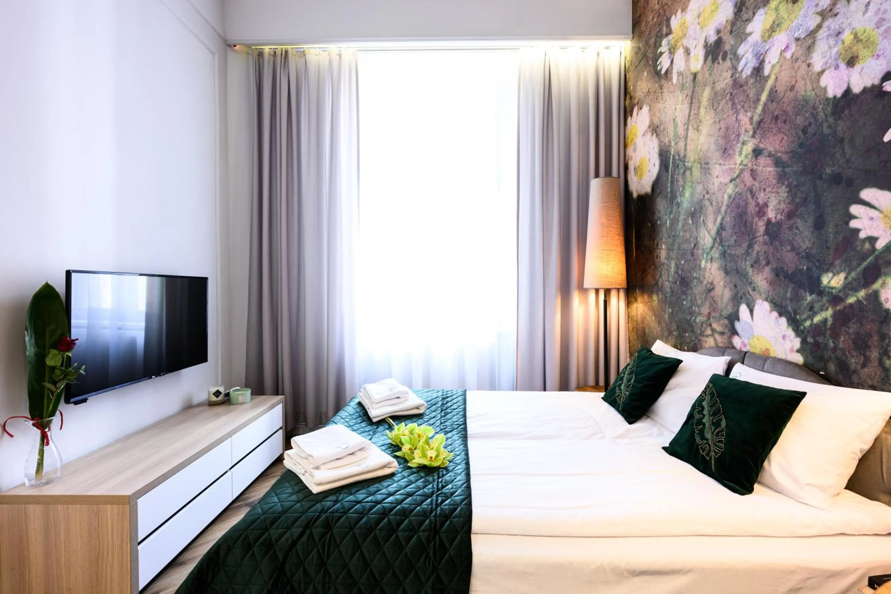 Bed in Arts Apartments - Kraków Old Town