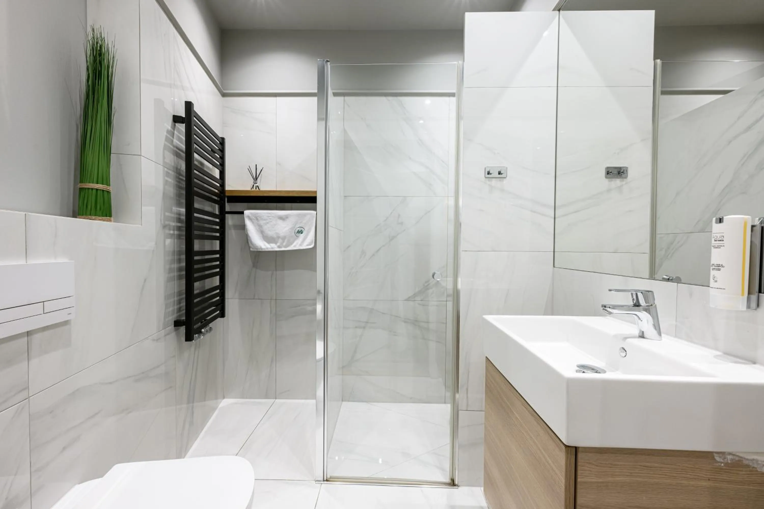 Bathroom in Arts Apartments - Kraków Old Town