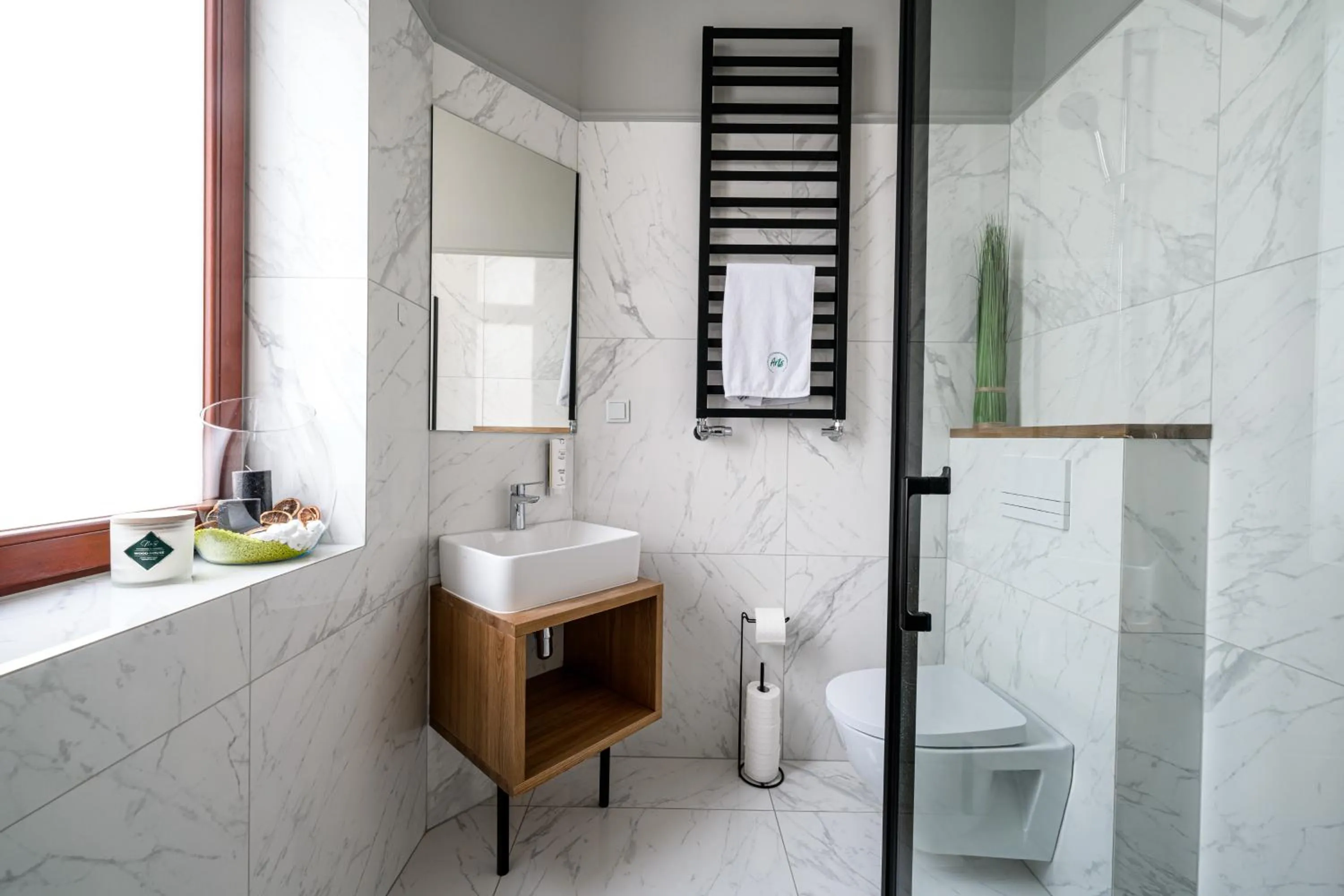 Bathroom in Arts Apartments - Kraków Old Town