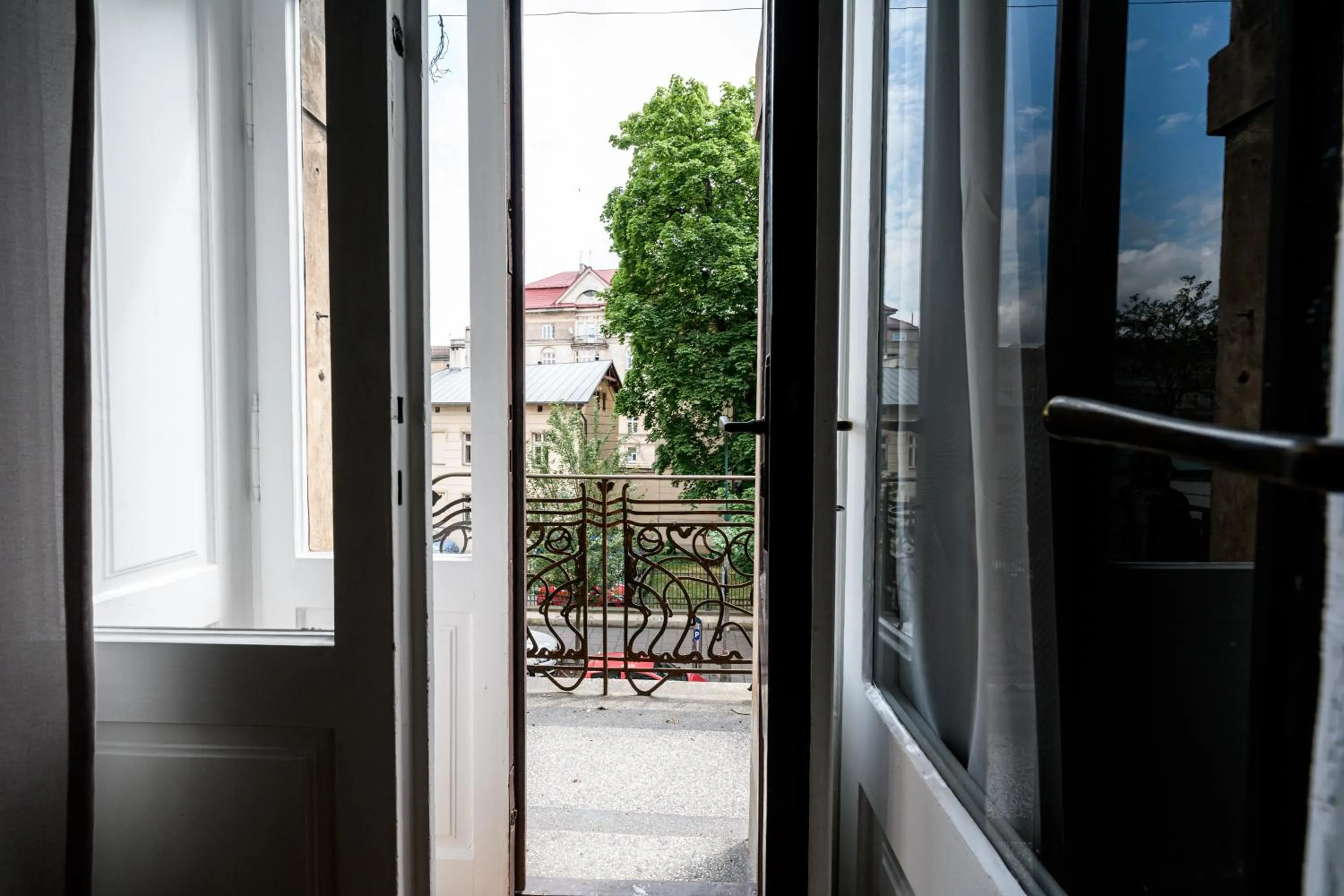 Day in Arts Apartments - Kraków Old Town
