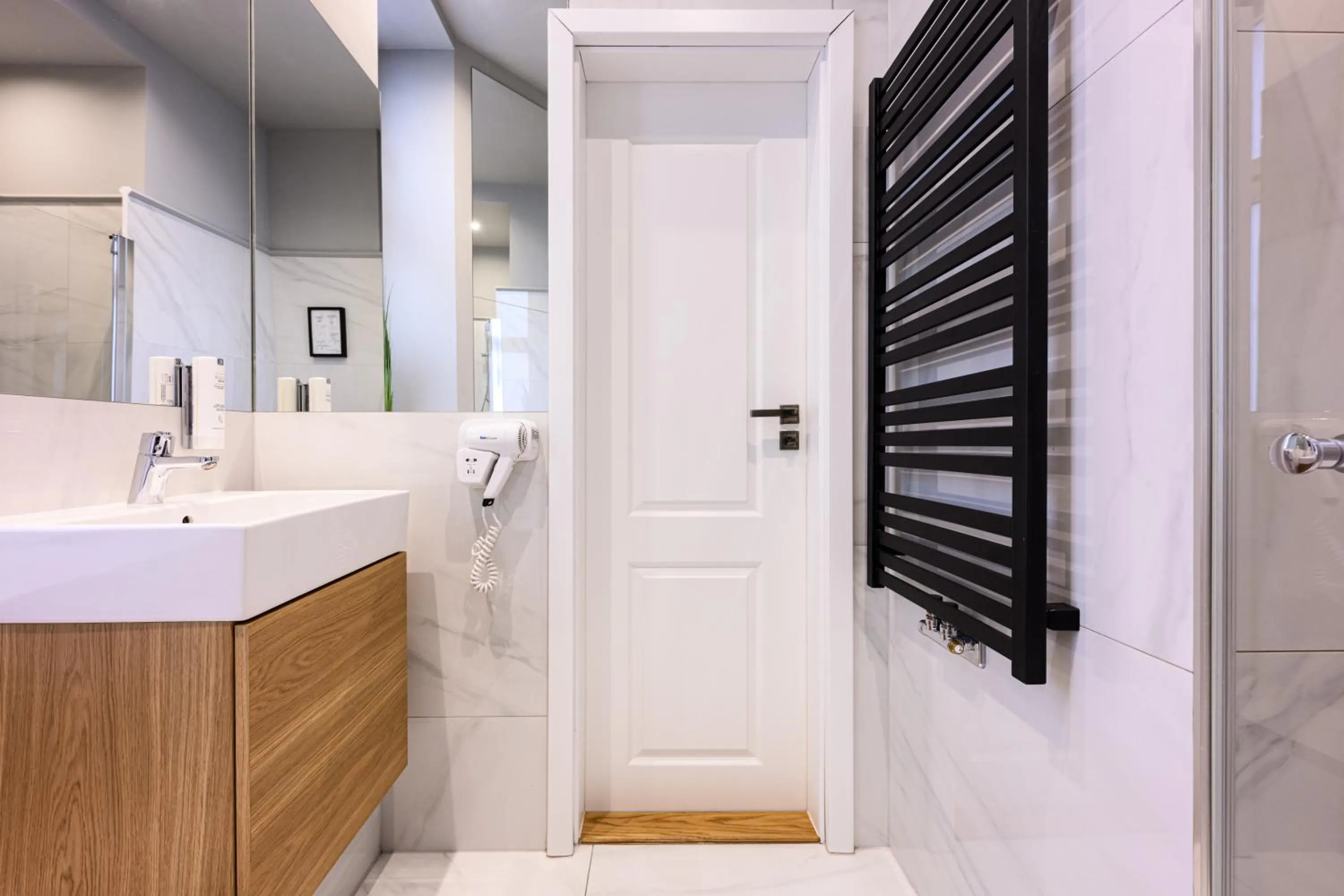 Bathroom in Arts Apartments - Kraków Old Town