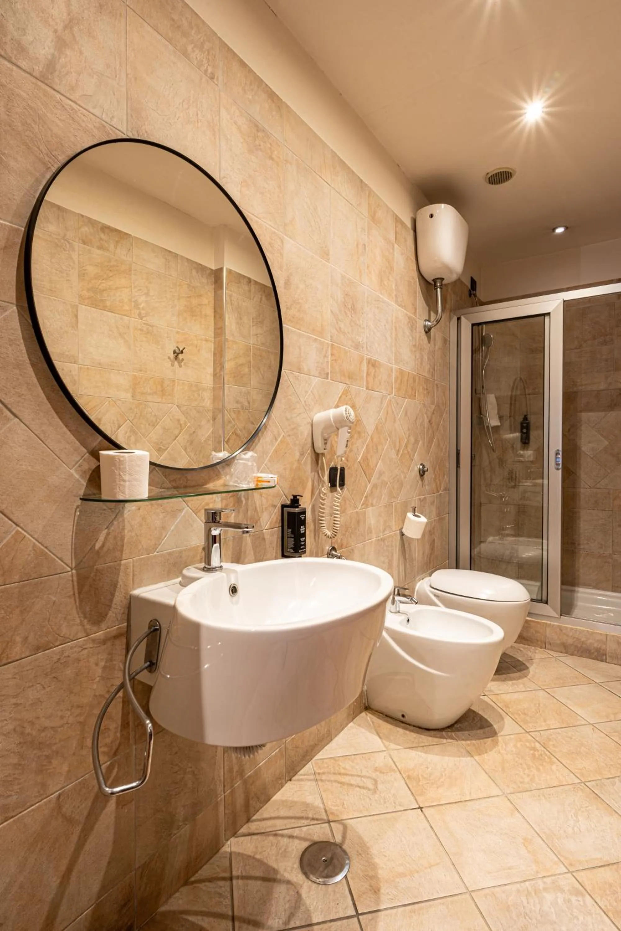 Bathroom in Hotel Diamond