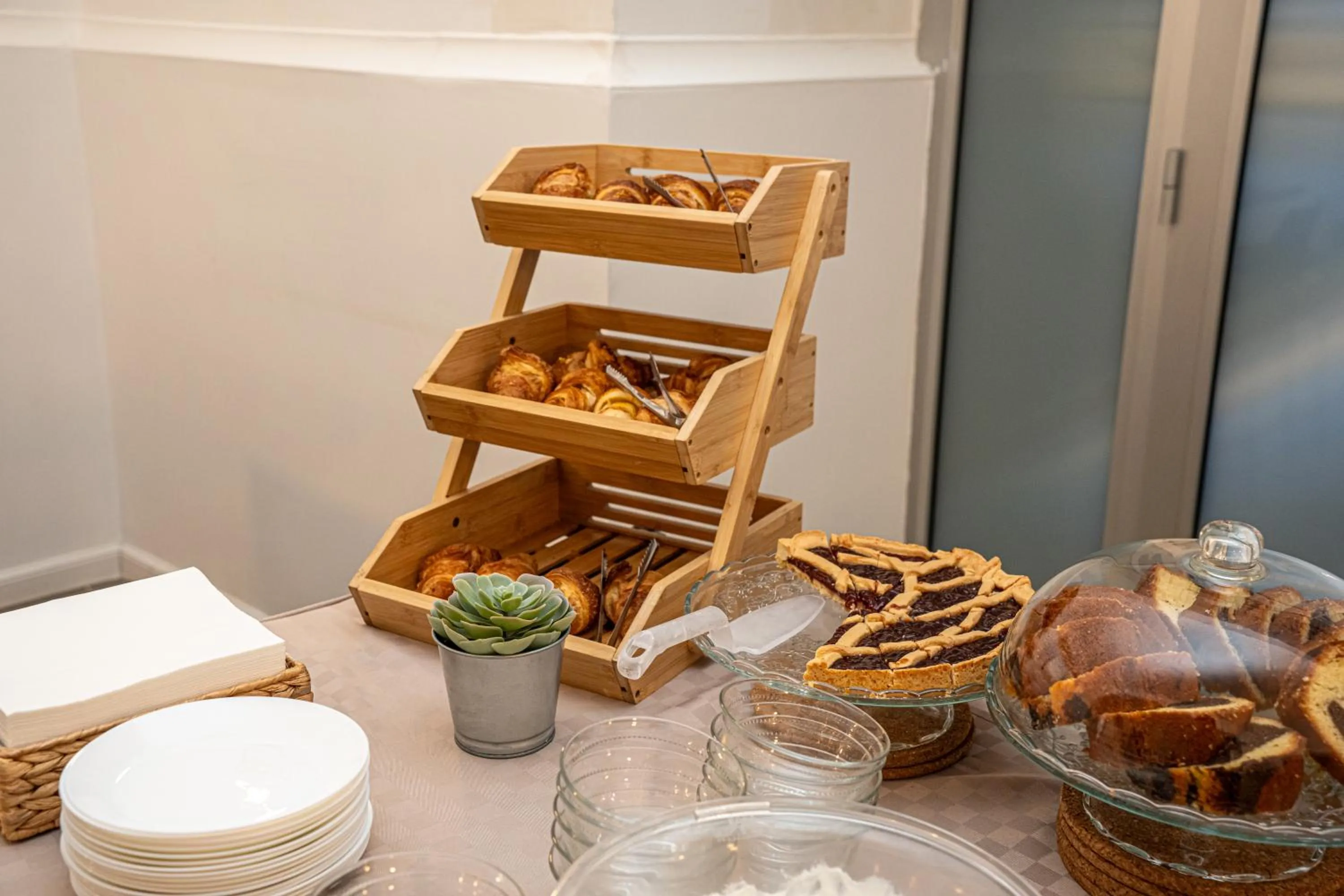 Breakfast in Hotel Diamond