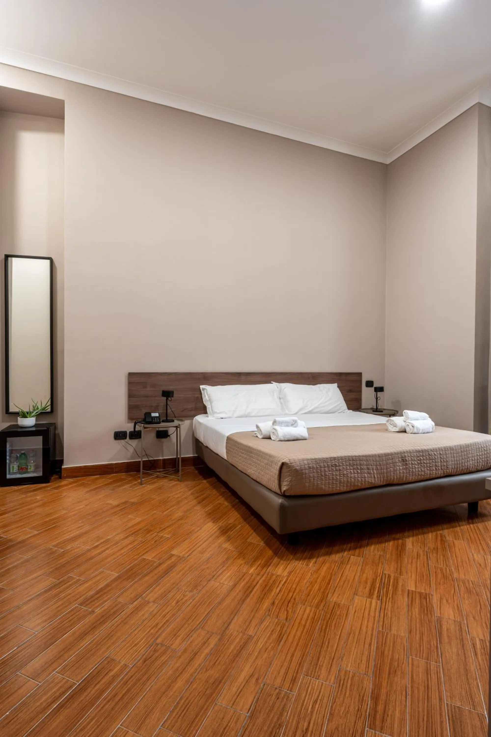 Bed in Hotel Diamond