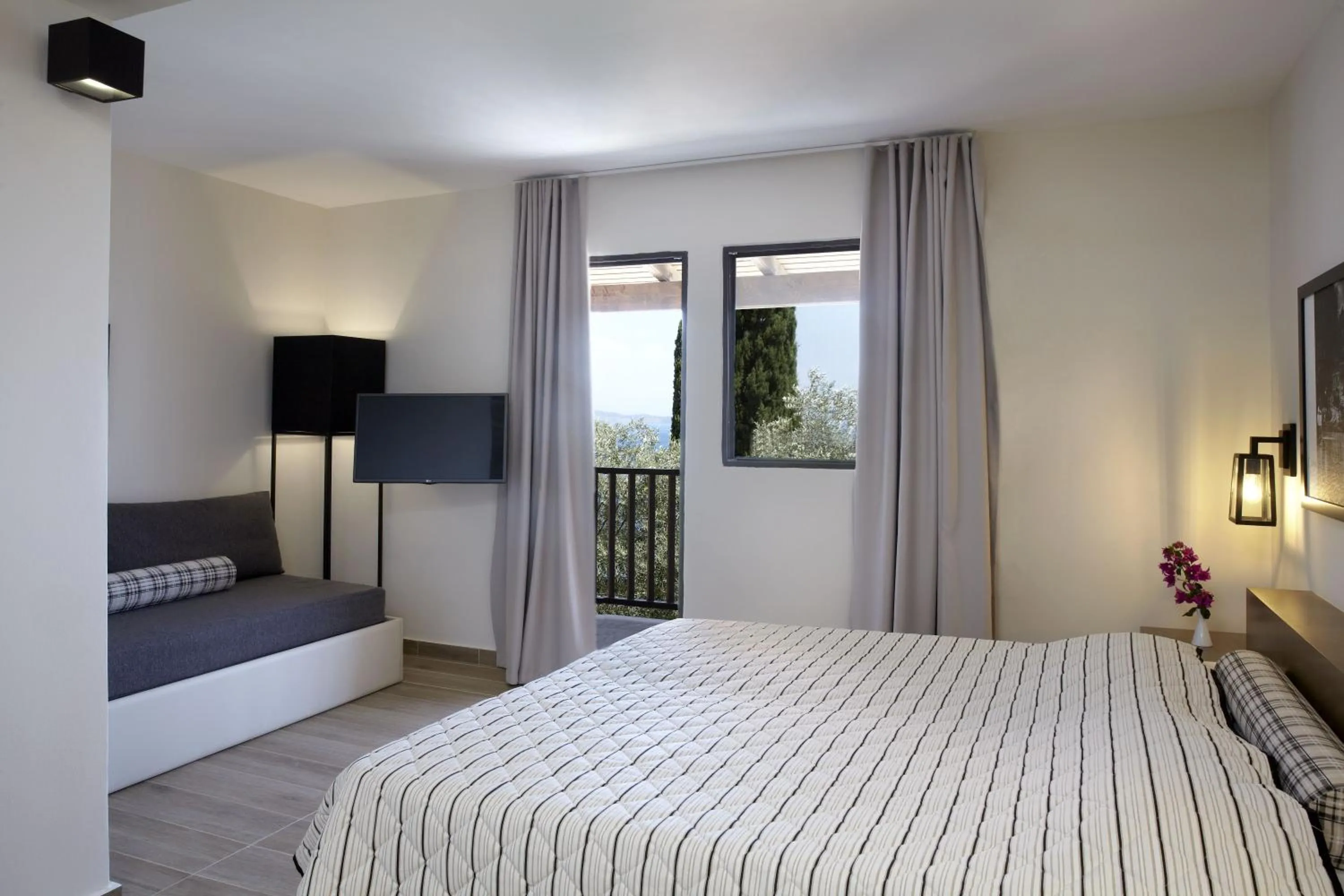 Bed in Sunshine Corfu Hotel And Spa