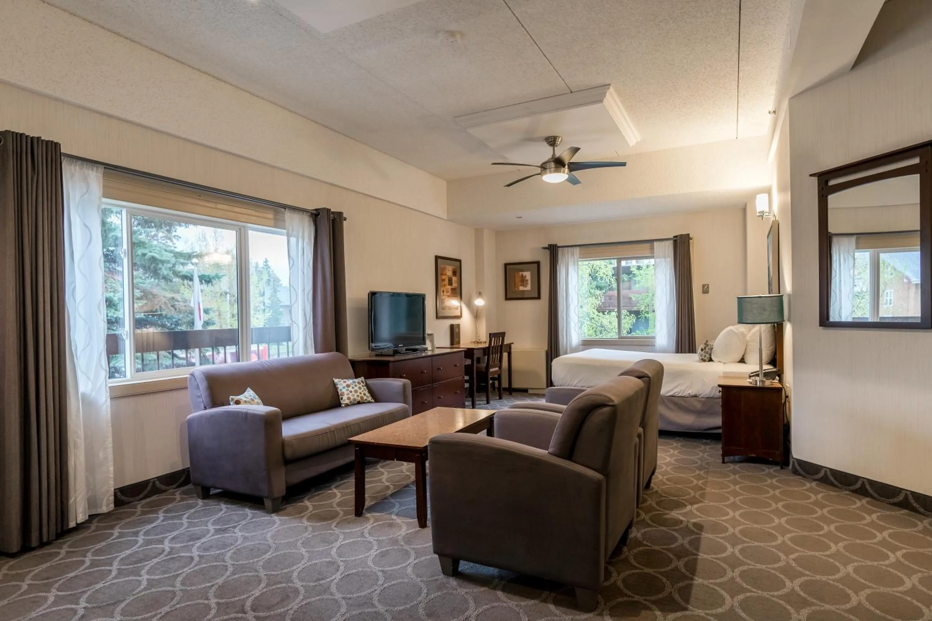 Seating area in High Country Inn