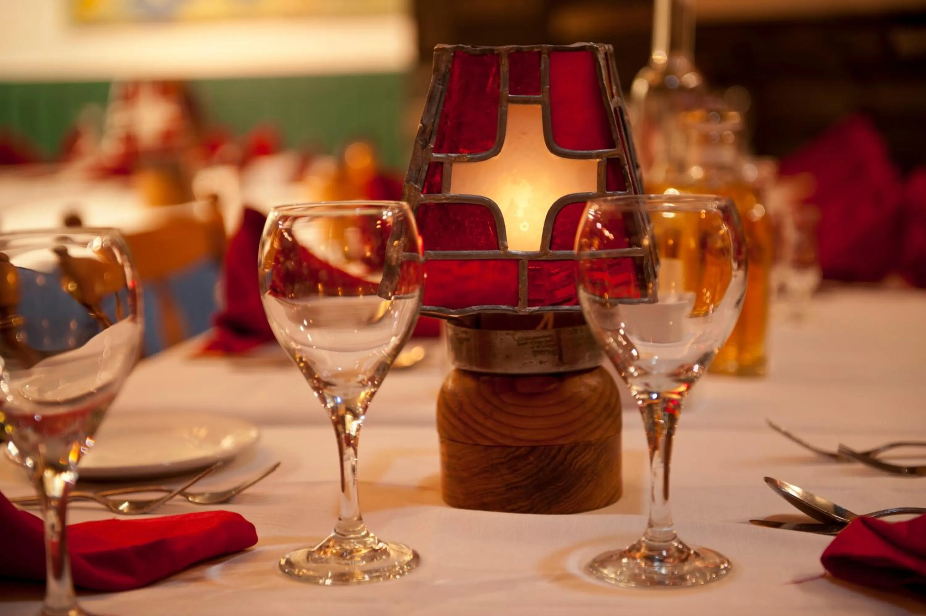 Restaurant/places to eat in High Country Inn