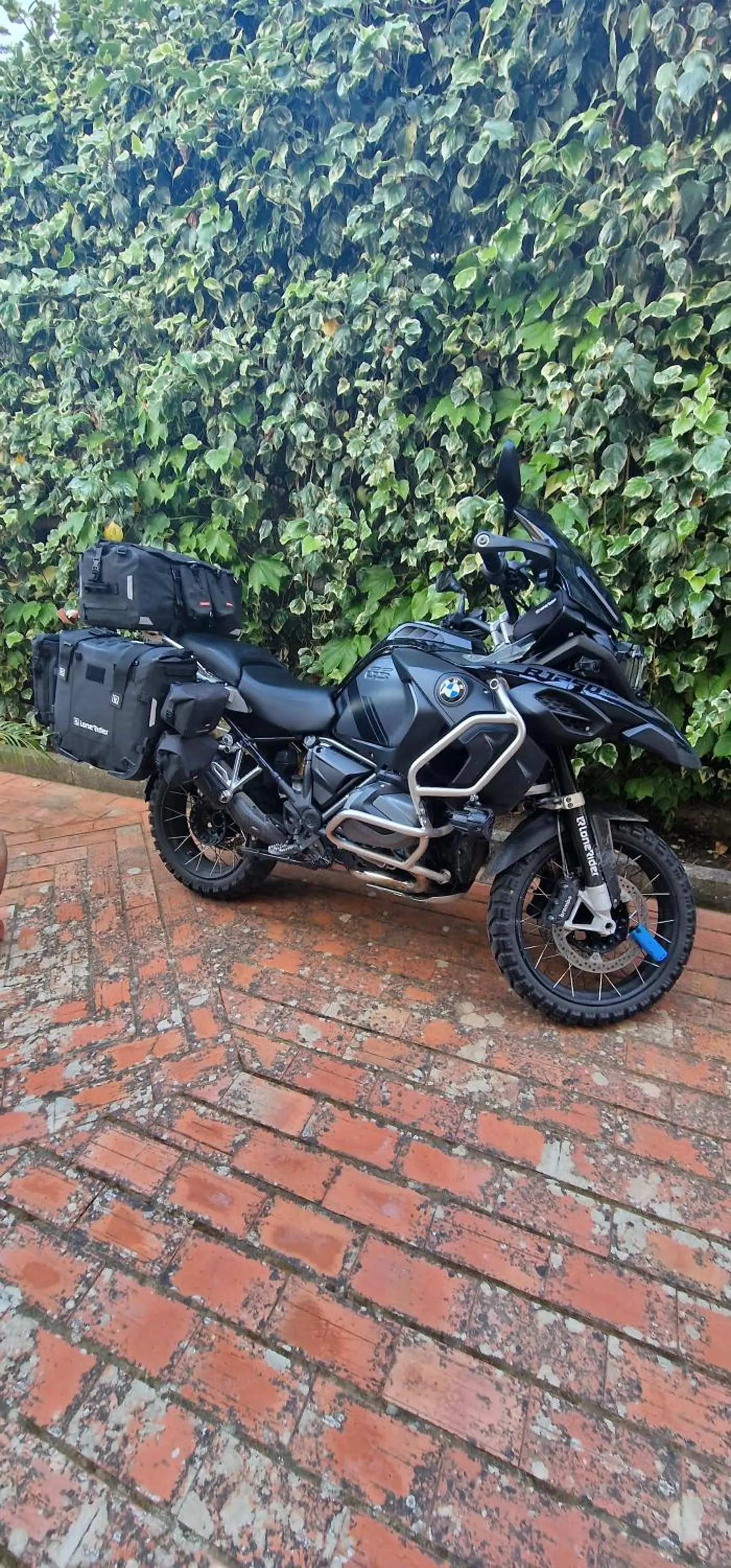 Parking in Il Piccolo Hotel