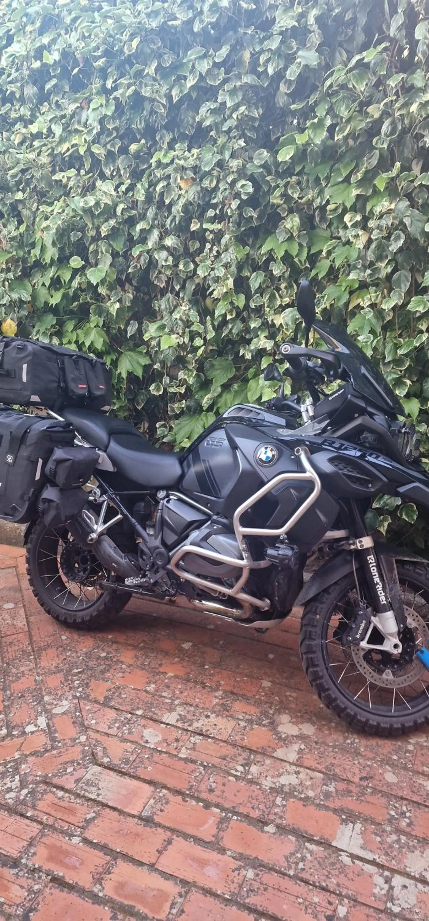 Parking in Il Piccolo Hotel